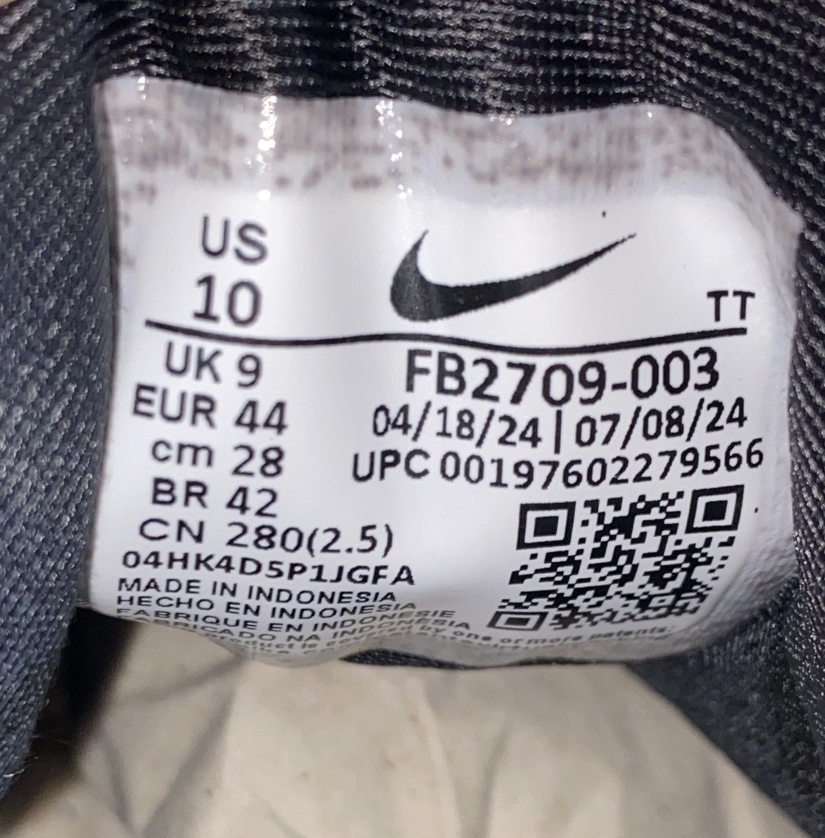 Corteiz × Nike Air Max 95 ‘Honey Blacks’ Size US 10 / EU 43 - 12 Thumbnail