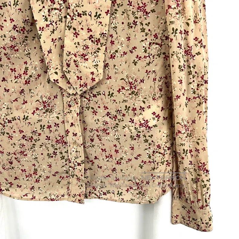 Saint Laurent Paris Saint Laurent Paris Floral Pattern Silk Shirt Size XS / US 0-2 / IT 36-38 - 5 Thumbnail