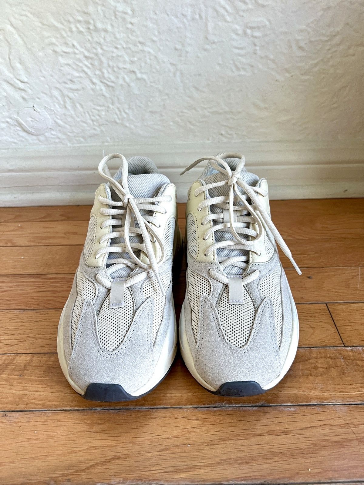 Adidas × Yeezy Yeezy Boost 700 Size US 7.5 / EU 40-41 - 3 Thumbnail