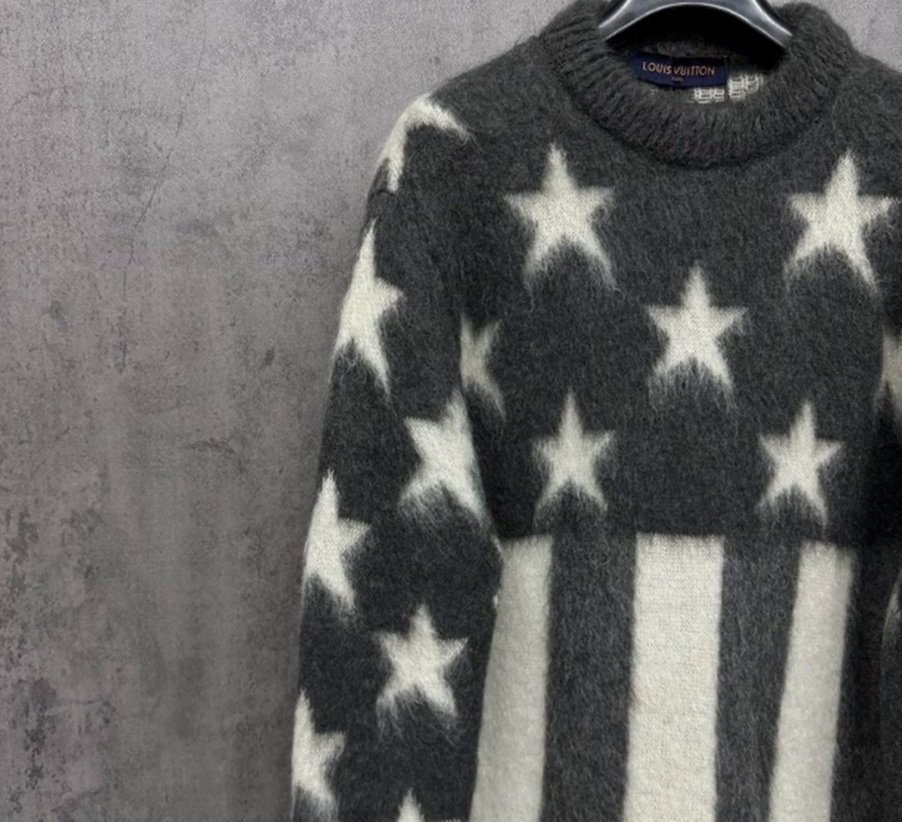 Louis Vuitton Louis Vuitton/LV Mohair Embossed Logo Sweater Size US S / EU 44-46 / 1 - 2 Thumbnail