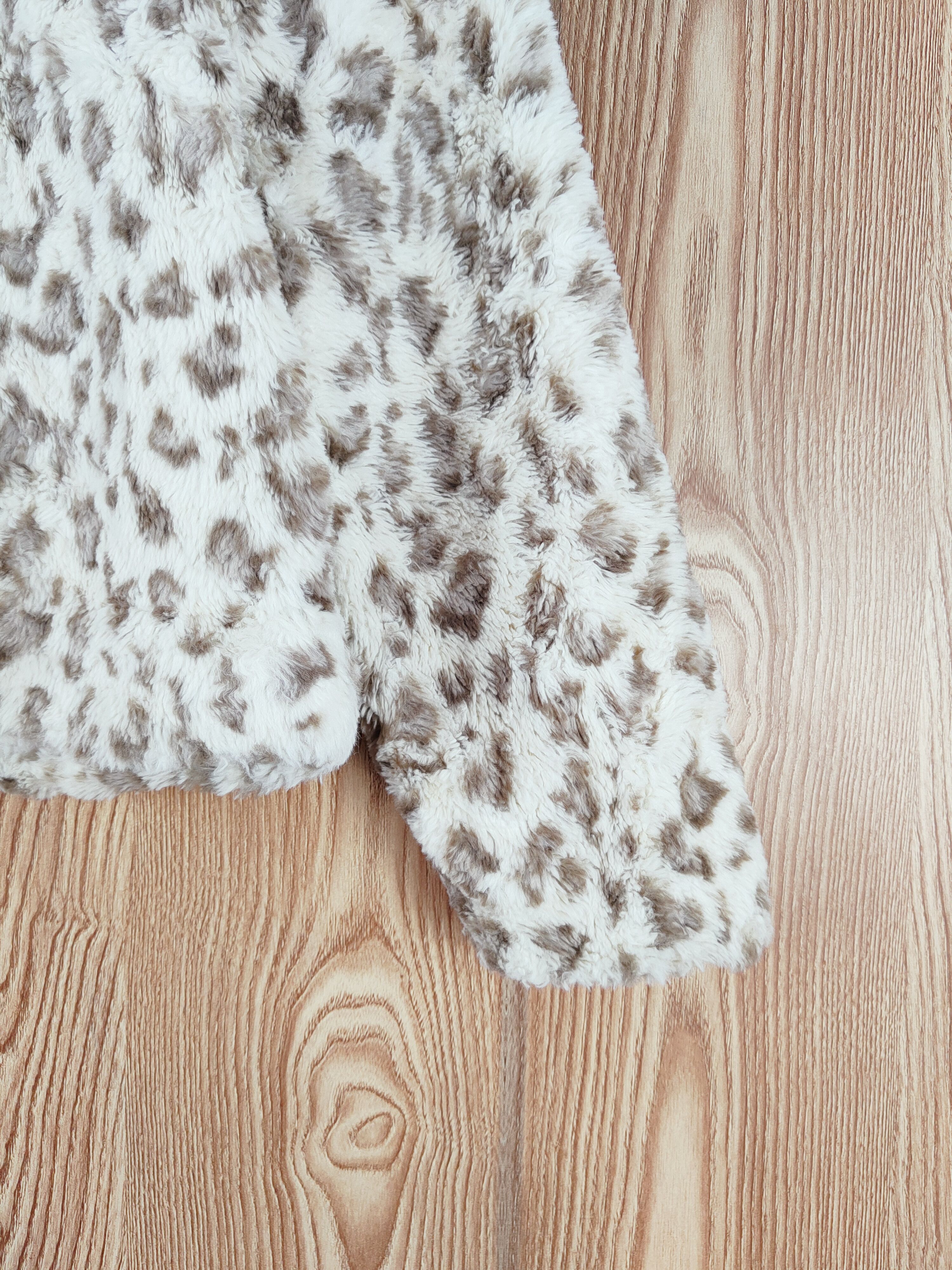 Japanese Brand × Vintage Earth Music & Ecology Cream Leopard Fur Mohair Cardigan Size S / US 4 / IT 40 - 6 Thumbnail