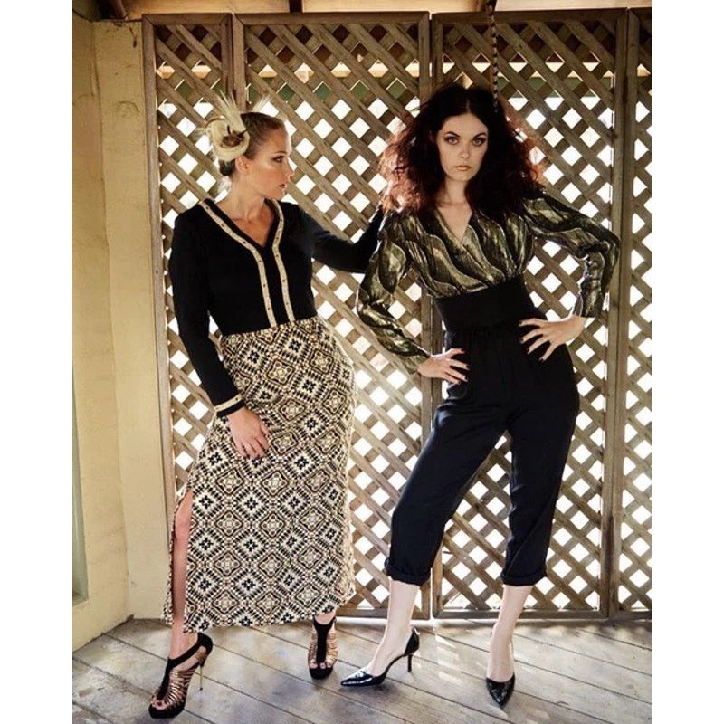Vintage Black and Gold 70s Jumpsuit Wore by Tori Spelling Size Small Size 26" / US 2 / IT 38 - 2 Thumbnail