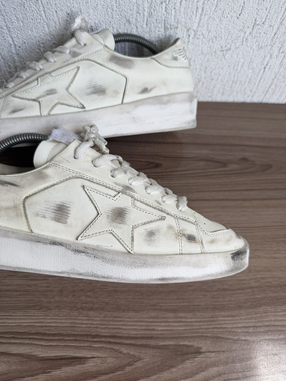Golden Goose Limited edition distress stardan trainer Size US 6.5 / EU 39-40 - 14 Thumbnail