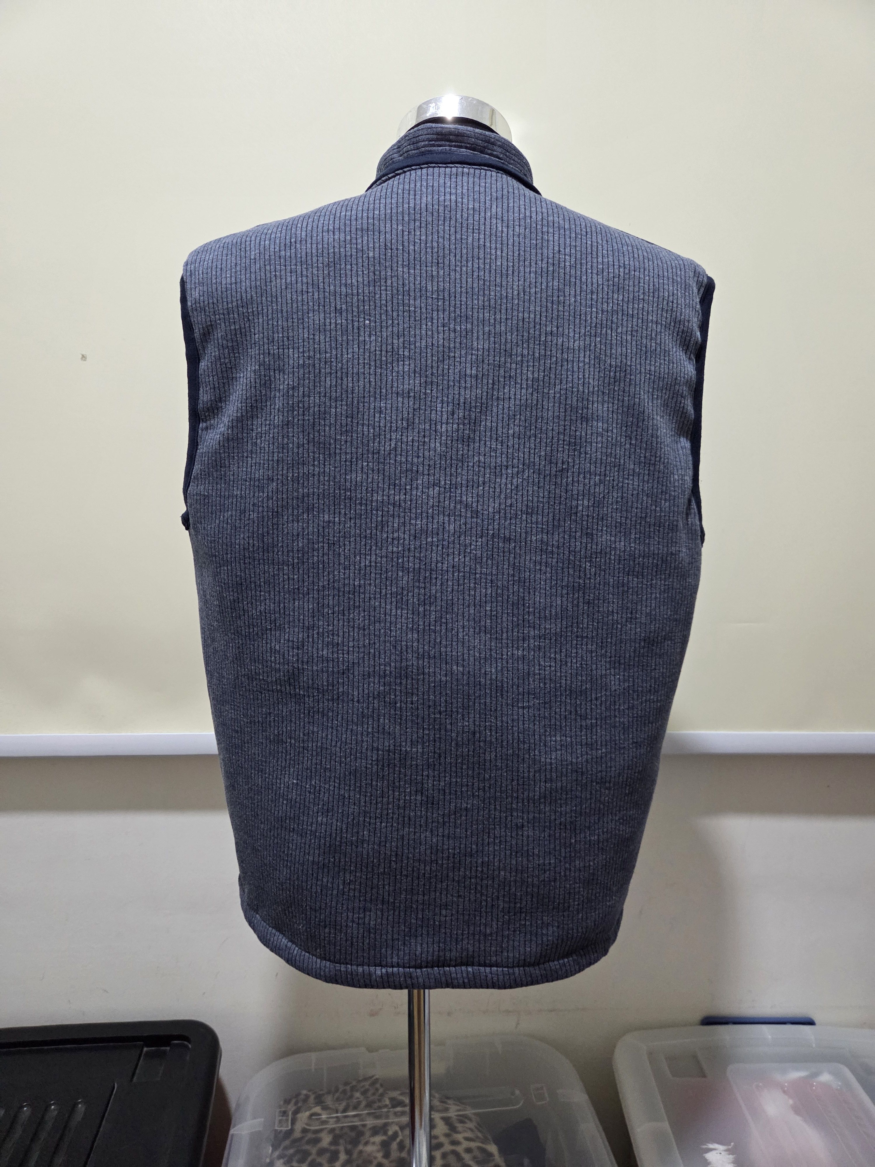 Lyle & Scott Vintage Lyle & Scott Brand Unisex Winter Vest Body Warmer Size US L / EU 52-54 / 3 - 4 Thumbnail