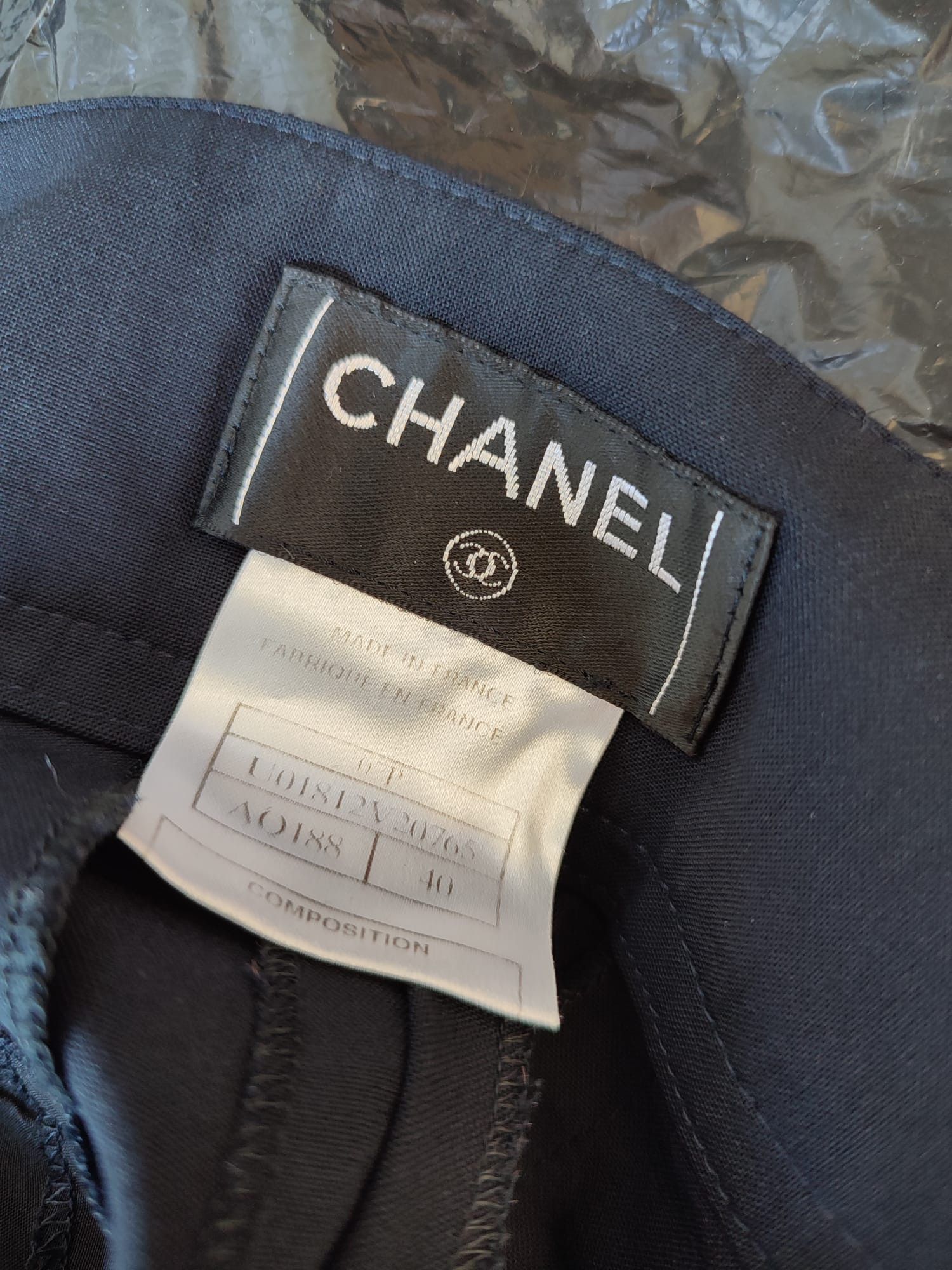 Chanel × Designer × Vintage Vintage Chanel Wide Leg elegant Navy Blue Wool Pants Size 28" / US 6 / IT 42 - 7 Thumbnail