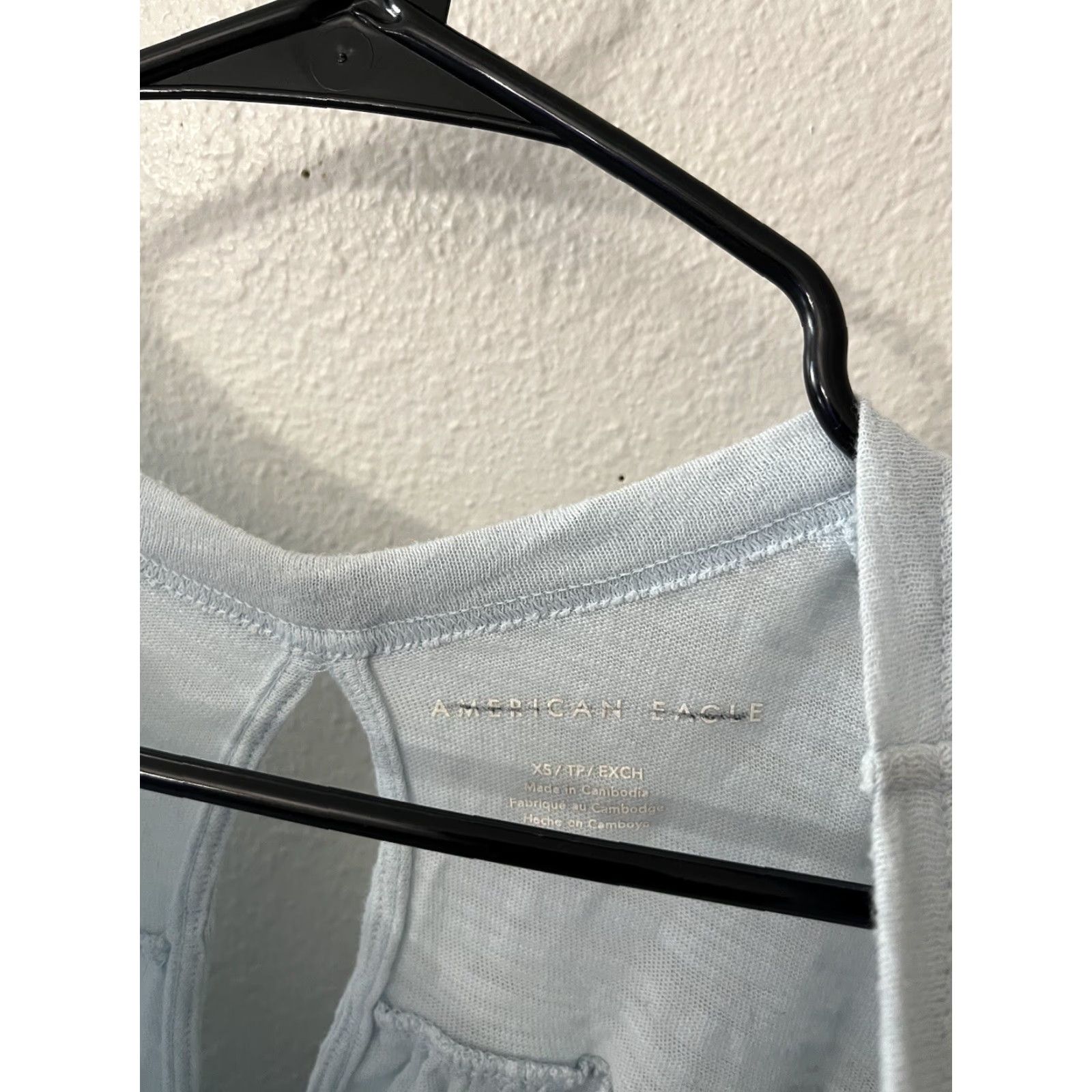 American Eagle Outfitters American Eagle Outfitters Shirt Womens XS Light Blue Short Sleeve Back Keyhole Regular Size XS Blue All Seasons Casual Womens Shirt Size XS / US 0-2 / IT 36-38 - 4 Thumbnail