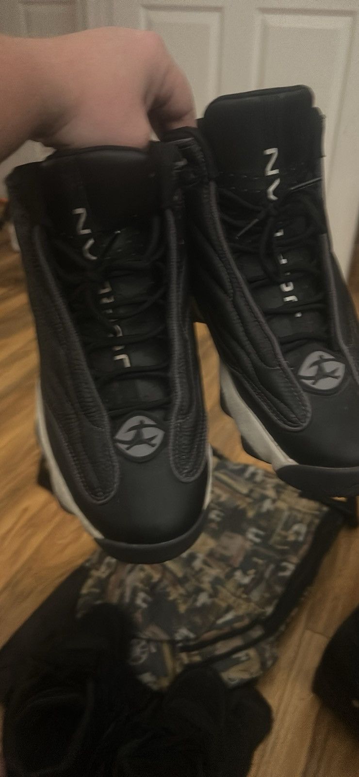 Jordan Brand Jordans Size US 10 / EU 43 - 2 Thumbnail