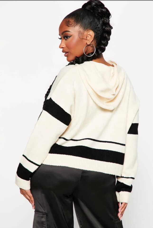 Other Ashley Stewart Ivory/combo Hooded Women’s Sweater NWT Size XXL / US 16-18 / IT 52-54 - 2 Thumbnail