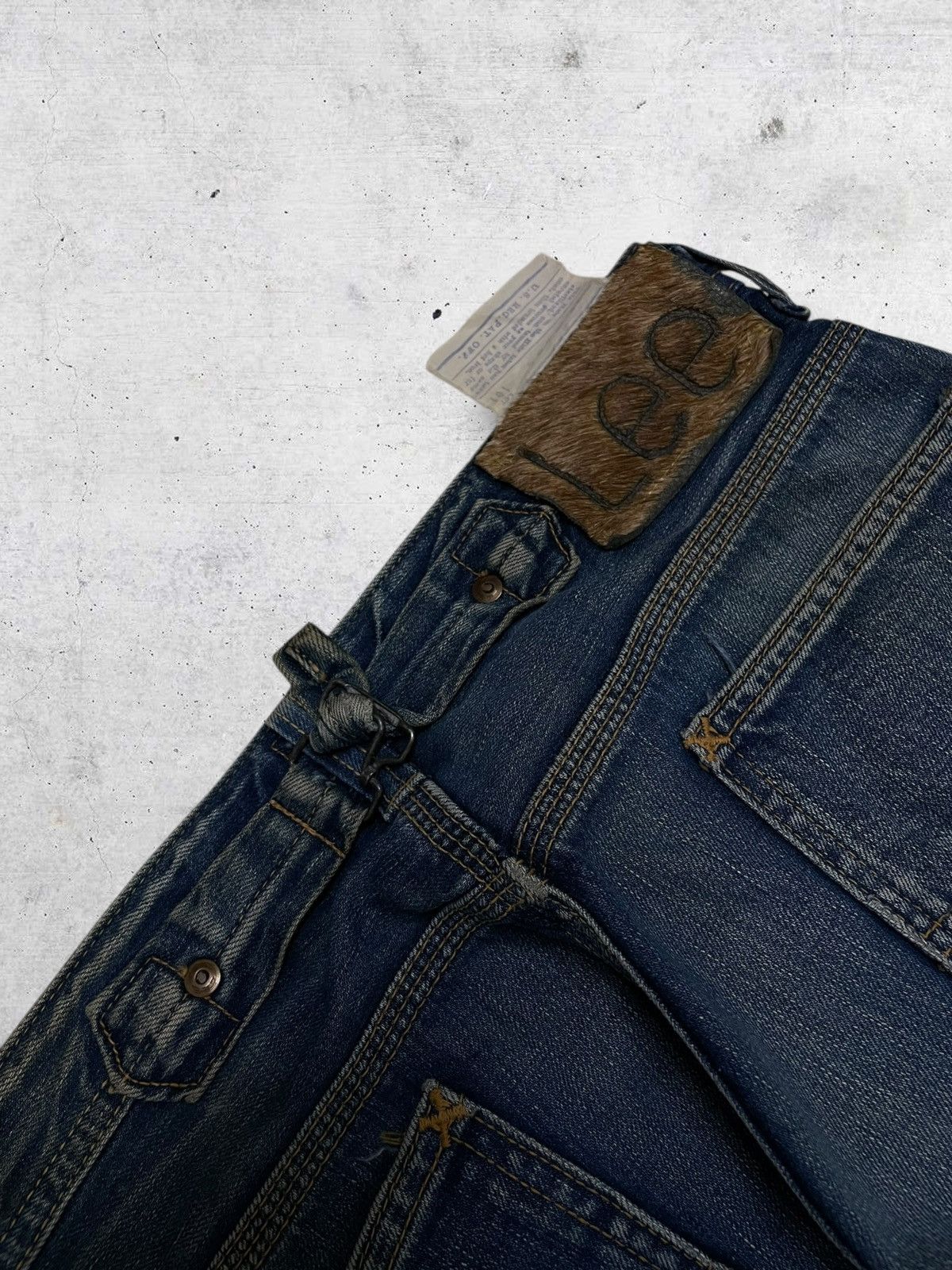 Lee VINTAGE LEE OG 90S DESIGNER BUCKLE SELVEDGE DENIM Size US 29 - 15 Thumbnail