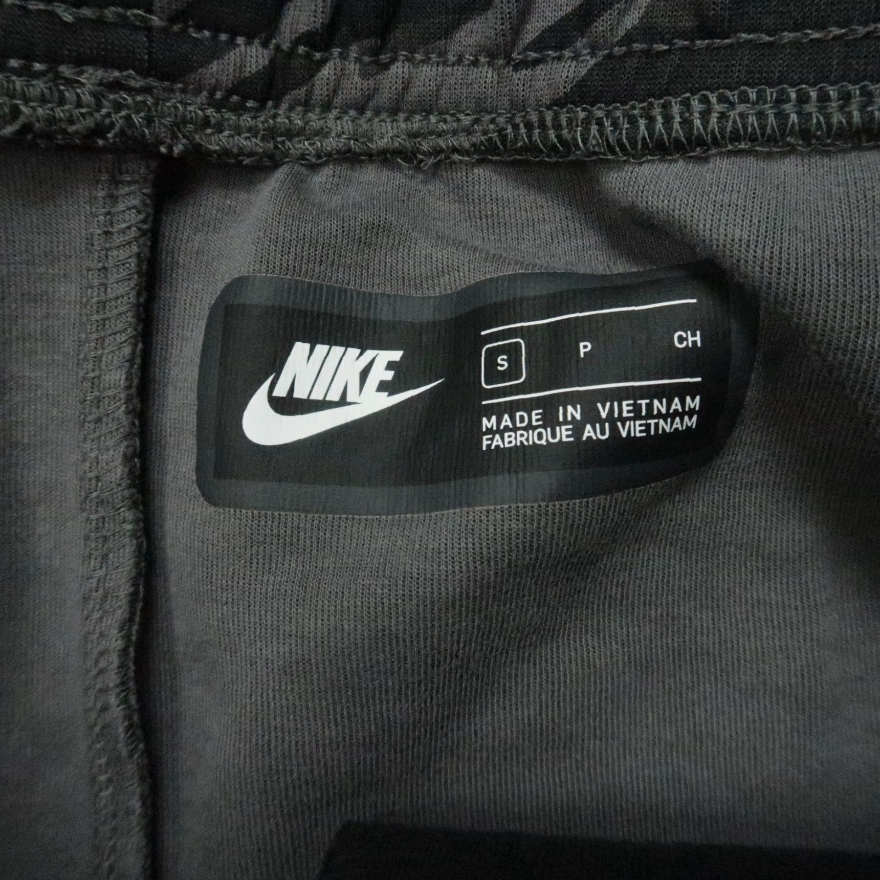 Nike Nike Pants Men Small Black Gray Camo Tech Fleece Joggers Athletic Training Size US 29 - 3 Thumbnail