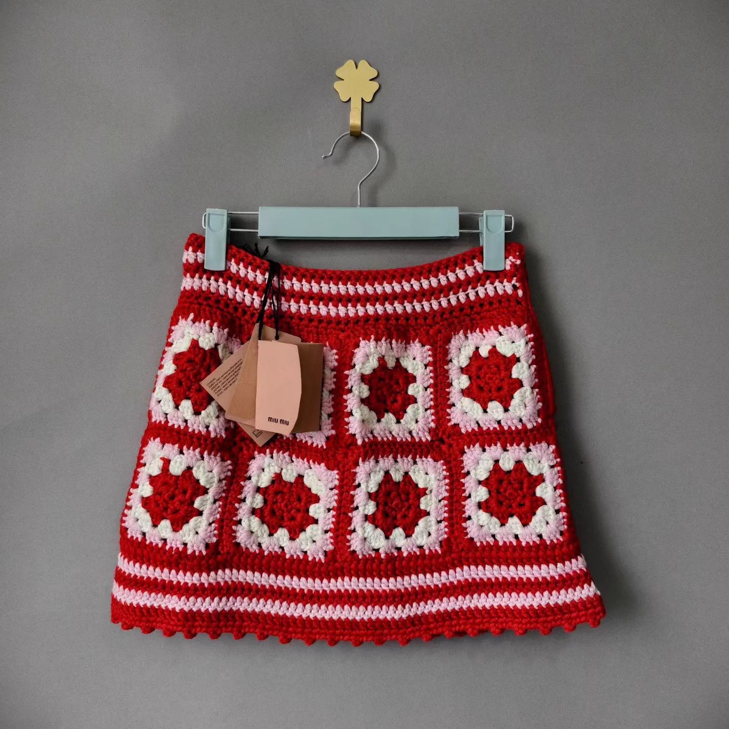 Miu Miu MIU MIU Crochet Fitted Short Red Skirt Women's Size 27" / US 4 / IT 40 - 1 Thumbnail