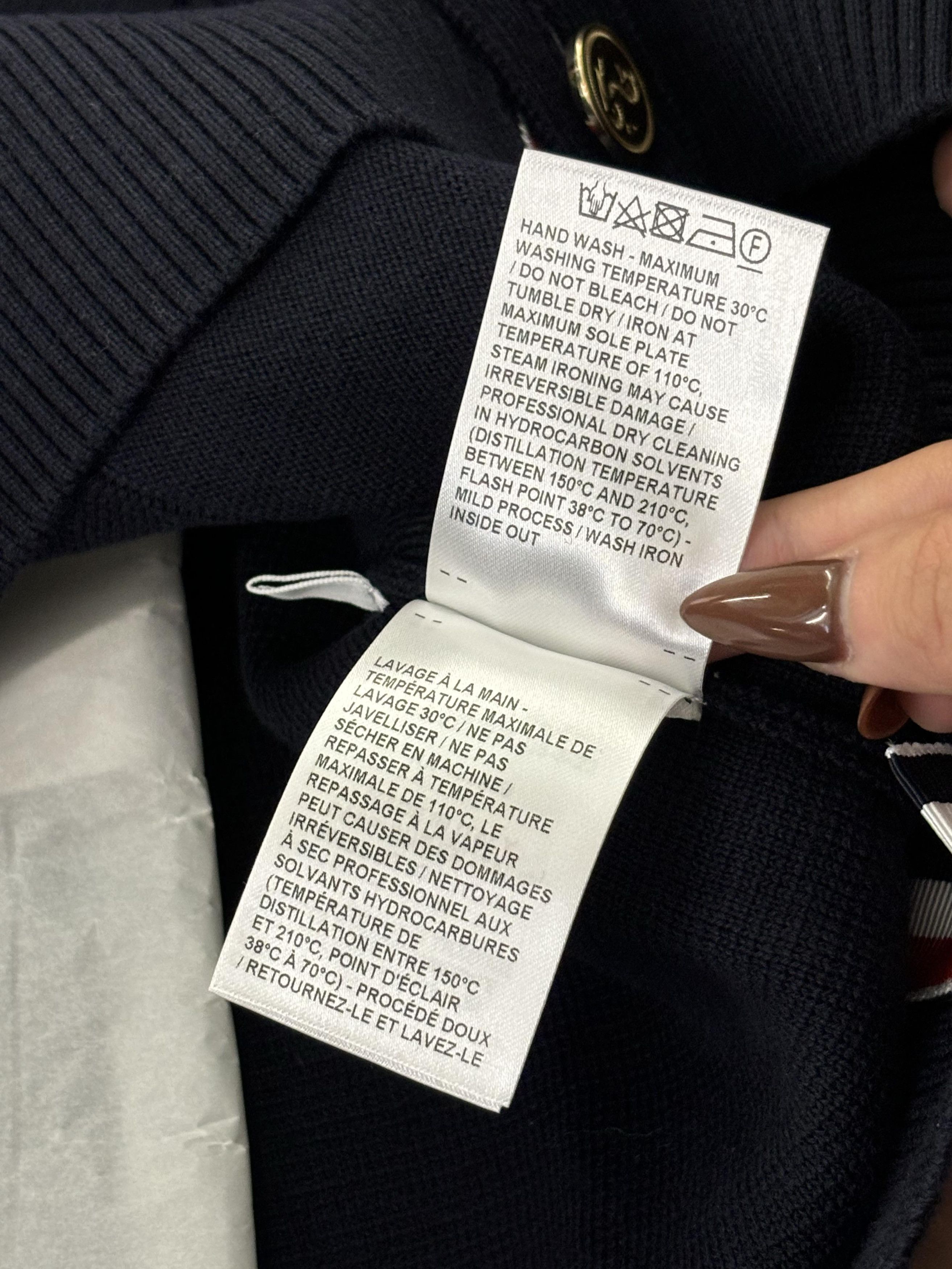 Thom Browne THOM BROWNE 4-Bar Cardigan Size US M / EU 48-50 / 2 - 11 Thumbnail
