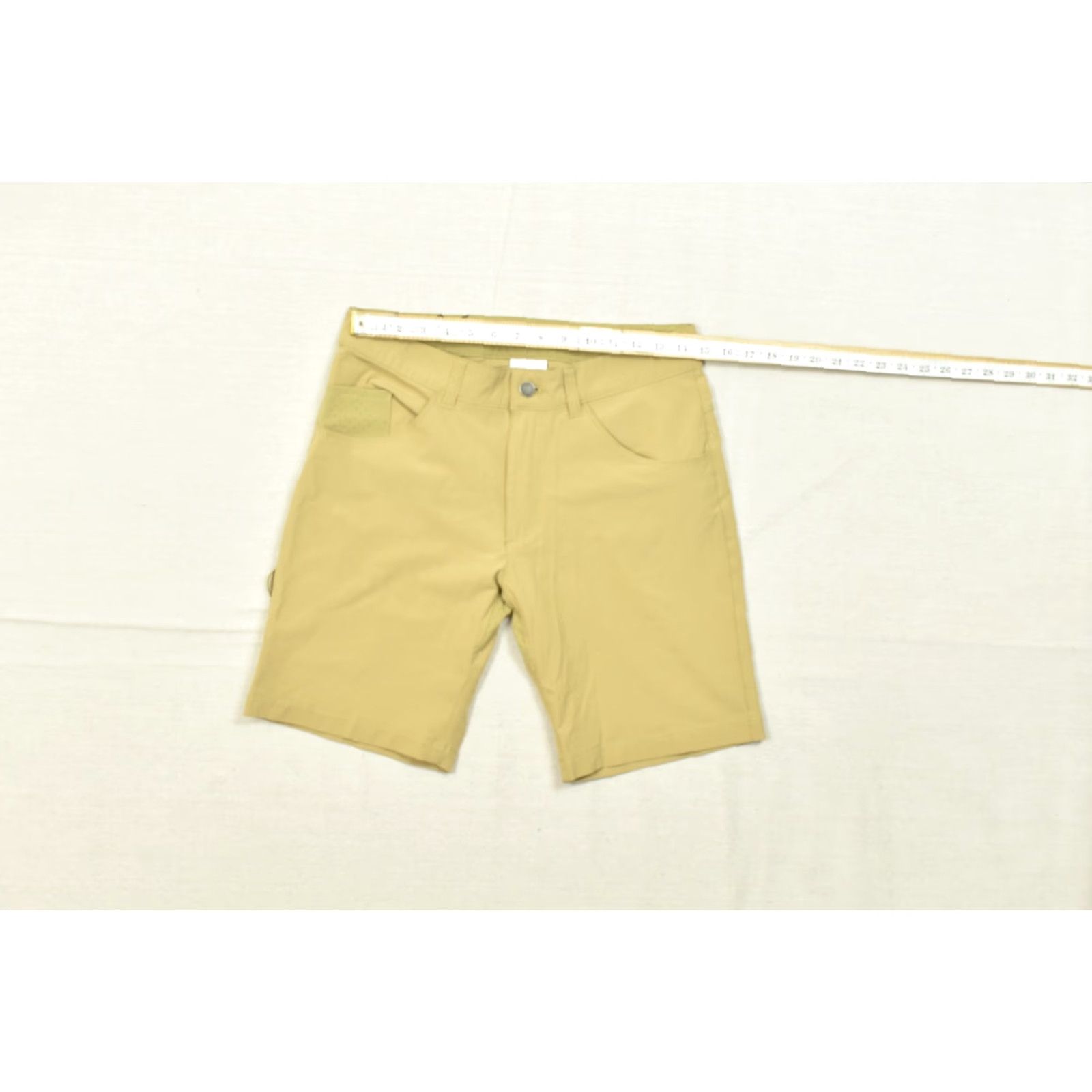 Vintage Columbia Men Flat Front Hiking Performance Shorts Bermuda 30 Beige Tan Summer Spring Pockets Zip Size US 30 / EU 46 - 3 Thumbnail