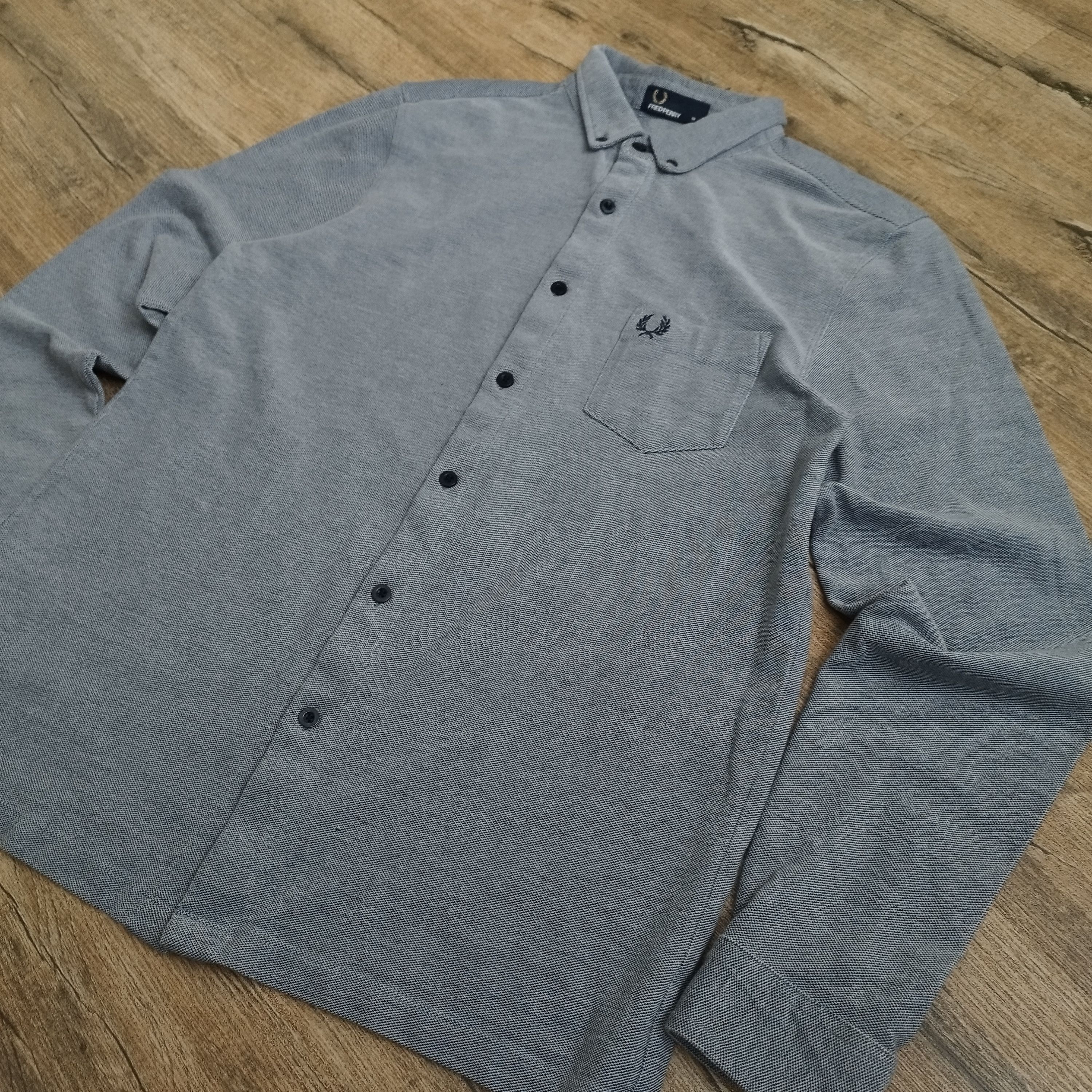 Fred Perry Fred Perry Button-Down Long Sleeve Shirt mens M size Size US M / EU 48-50 / 2 - 2 Thumbnail