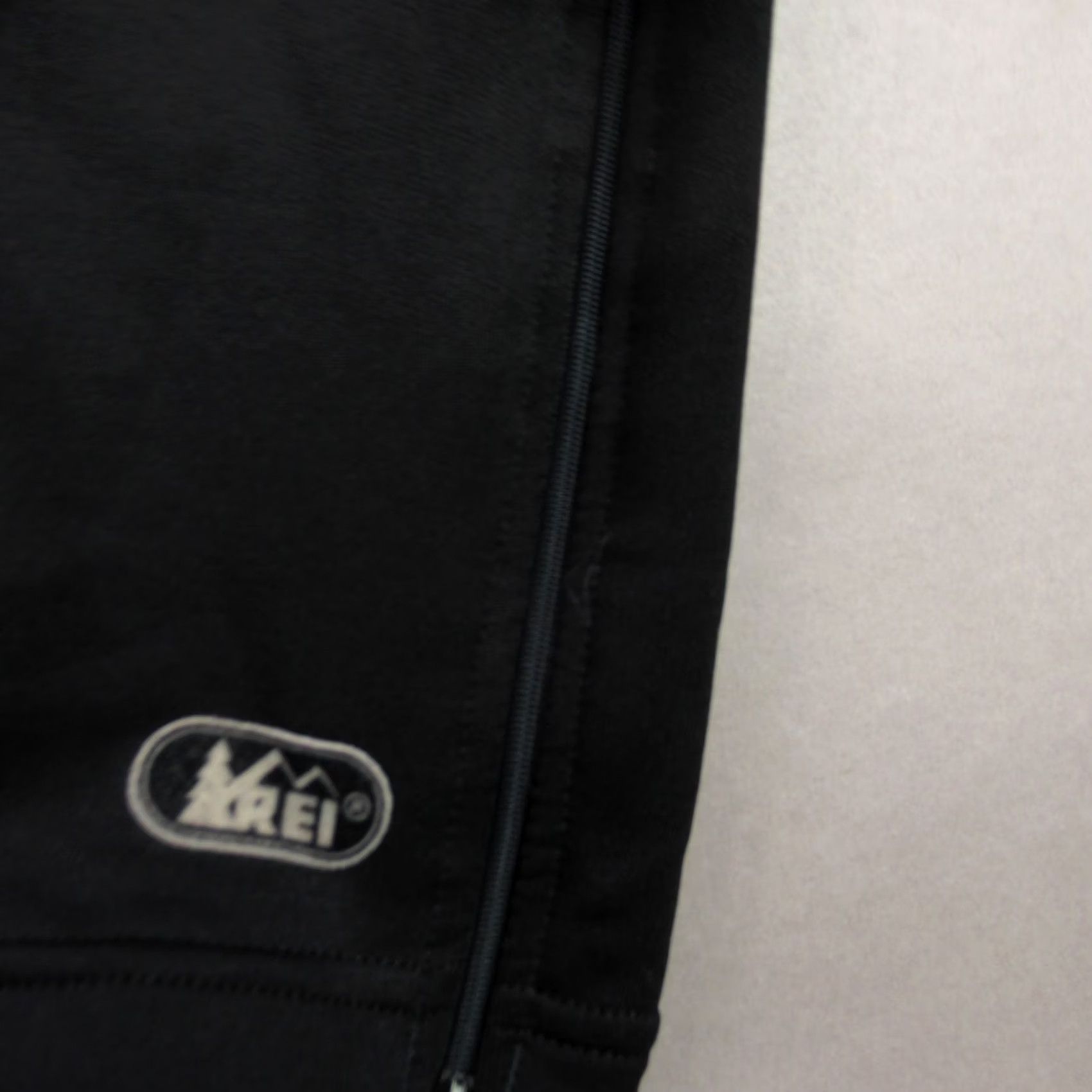 Vintage REI Mens Medium Outdoor Workout Lightweight Activewear Pockets Black Size US 31 - 2 Thumbnail