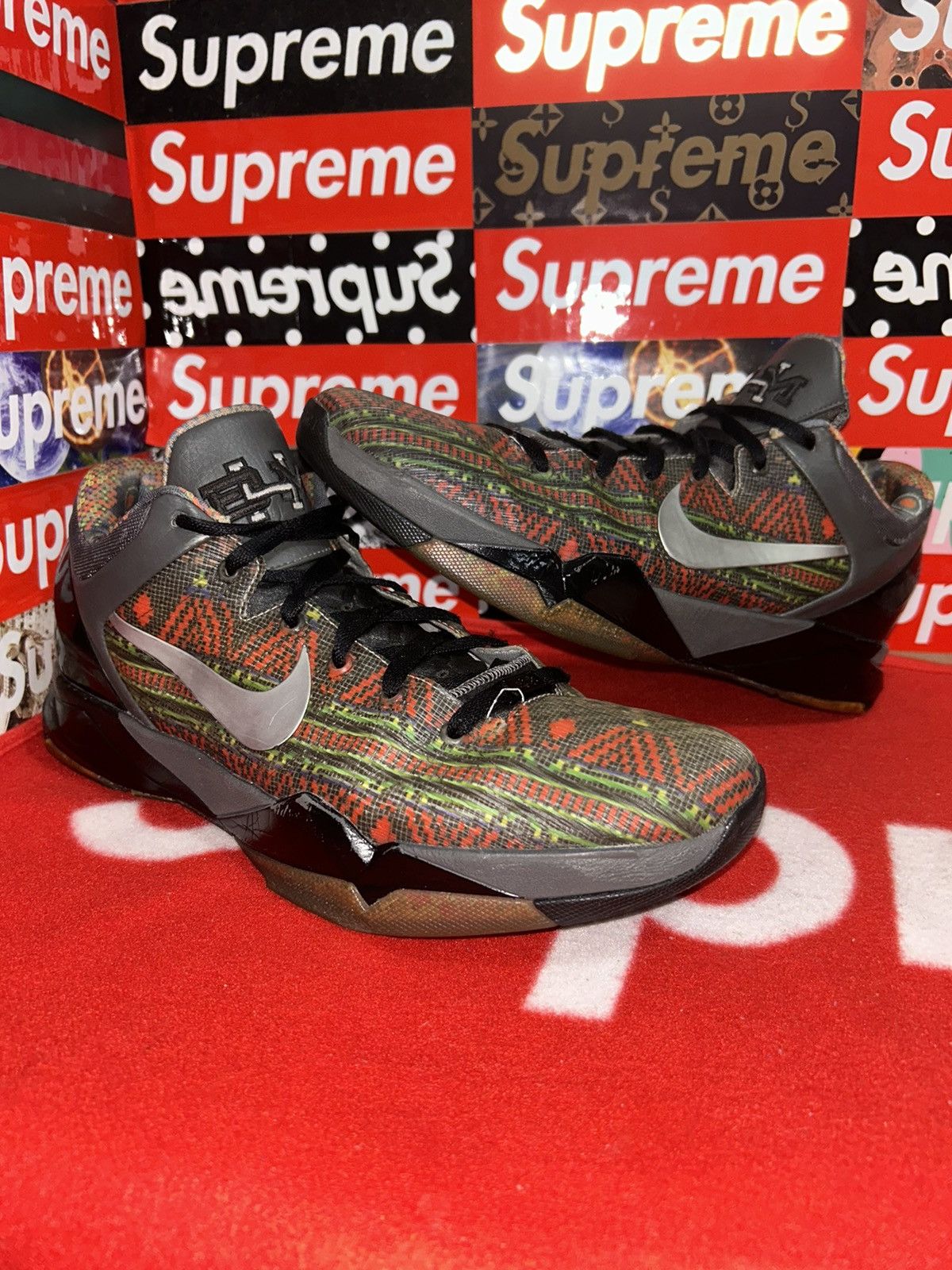 Kobe Sample | Grailed display picture 1