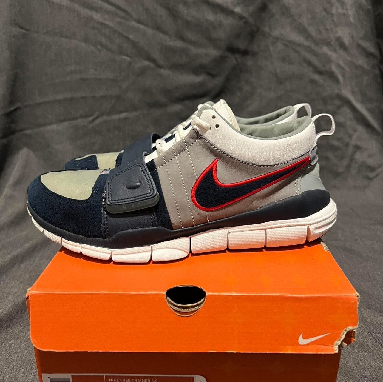Nike Nike Free Trainer 5.0 Size US 9 / EU 42 - 2 Thumbnail