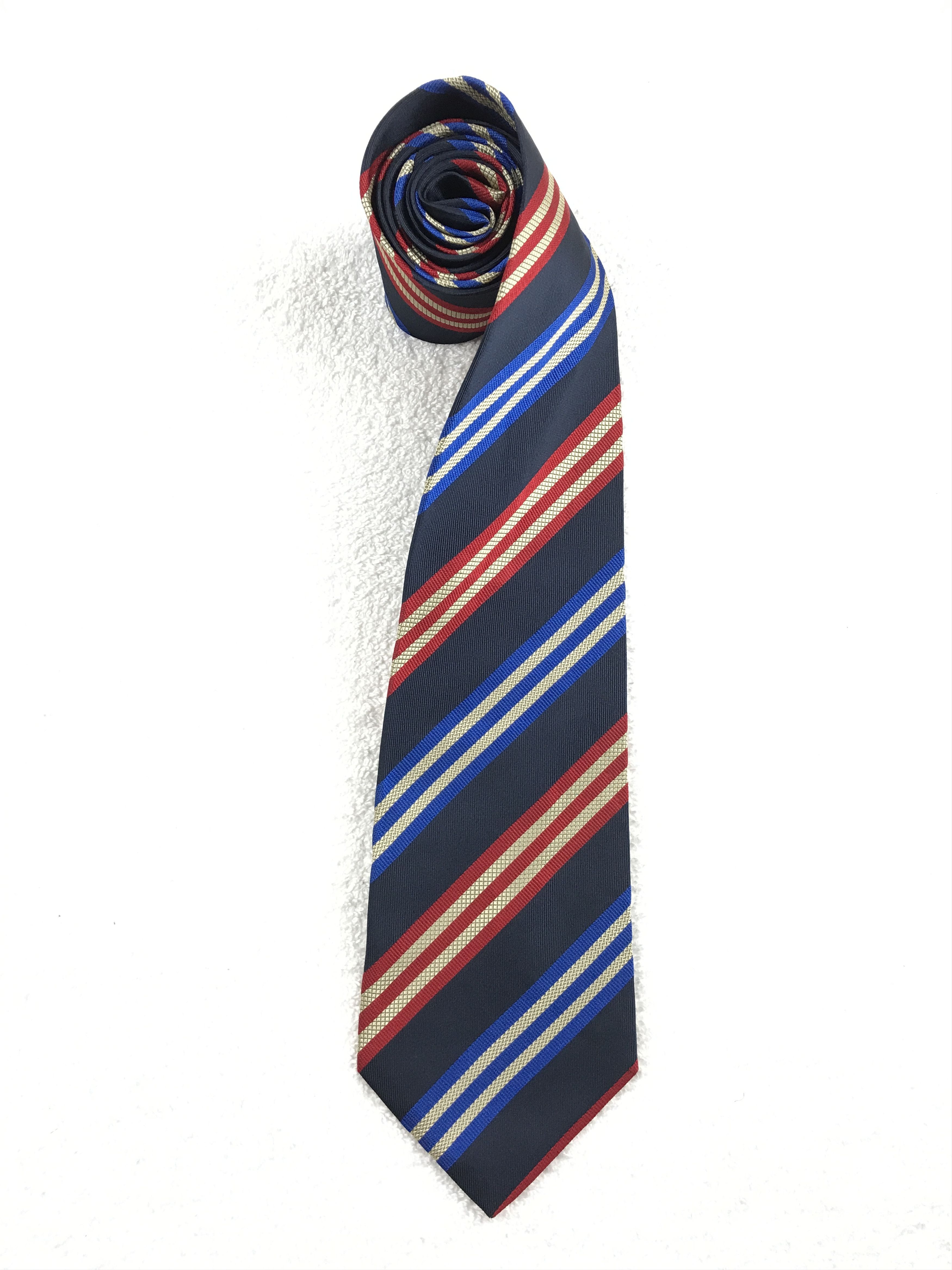 Giorgio Armani × Vintage Vintage Giorgio Armani Silk Necktie Size ONE SIZE - 2 Thumbnail