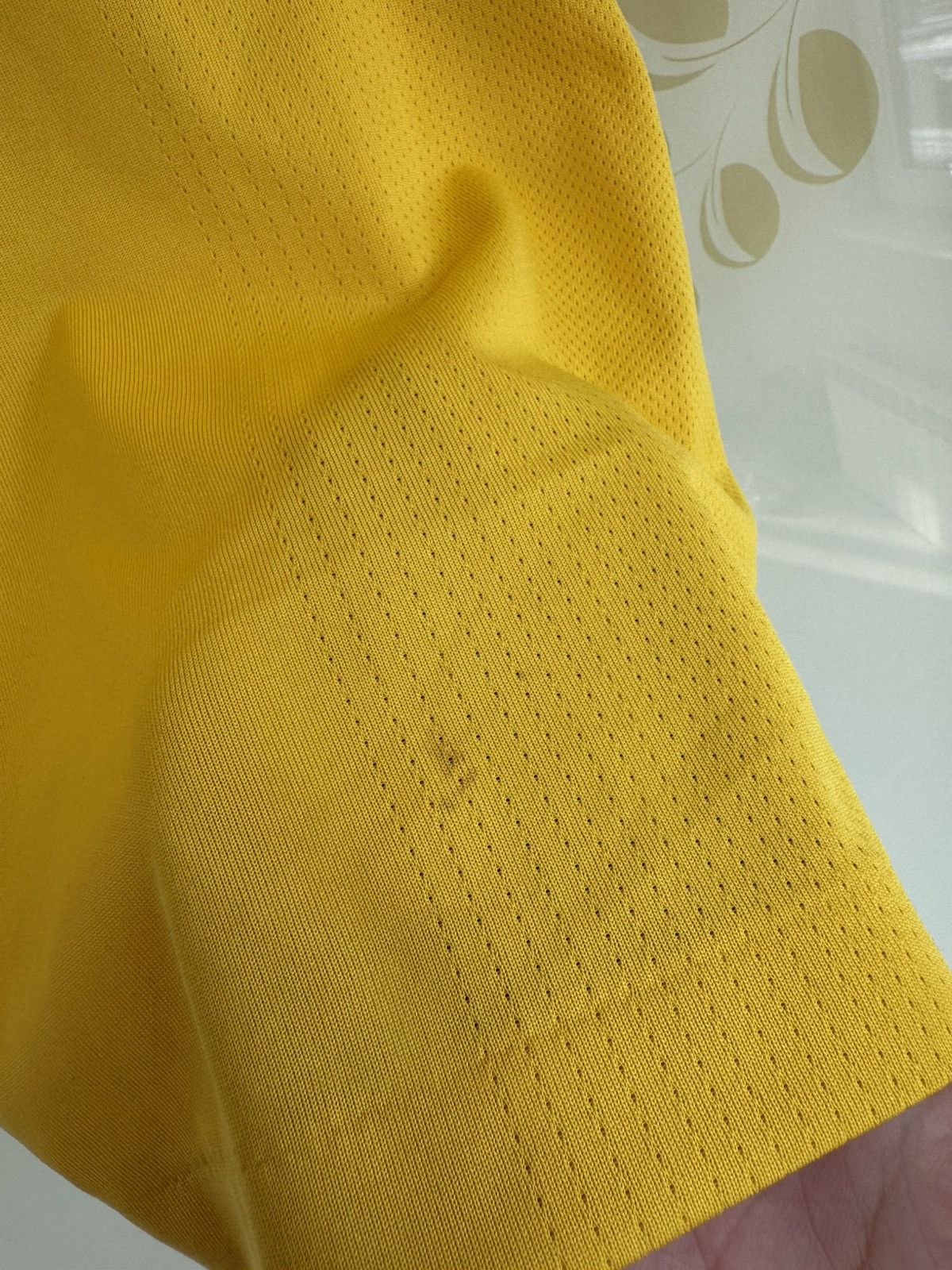 Umbro Vintage Sweden 2008-2009 Home Soccer Jersey Football Kit Size US M / EU 48-50 / 2 - 10 Thumbnail