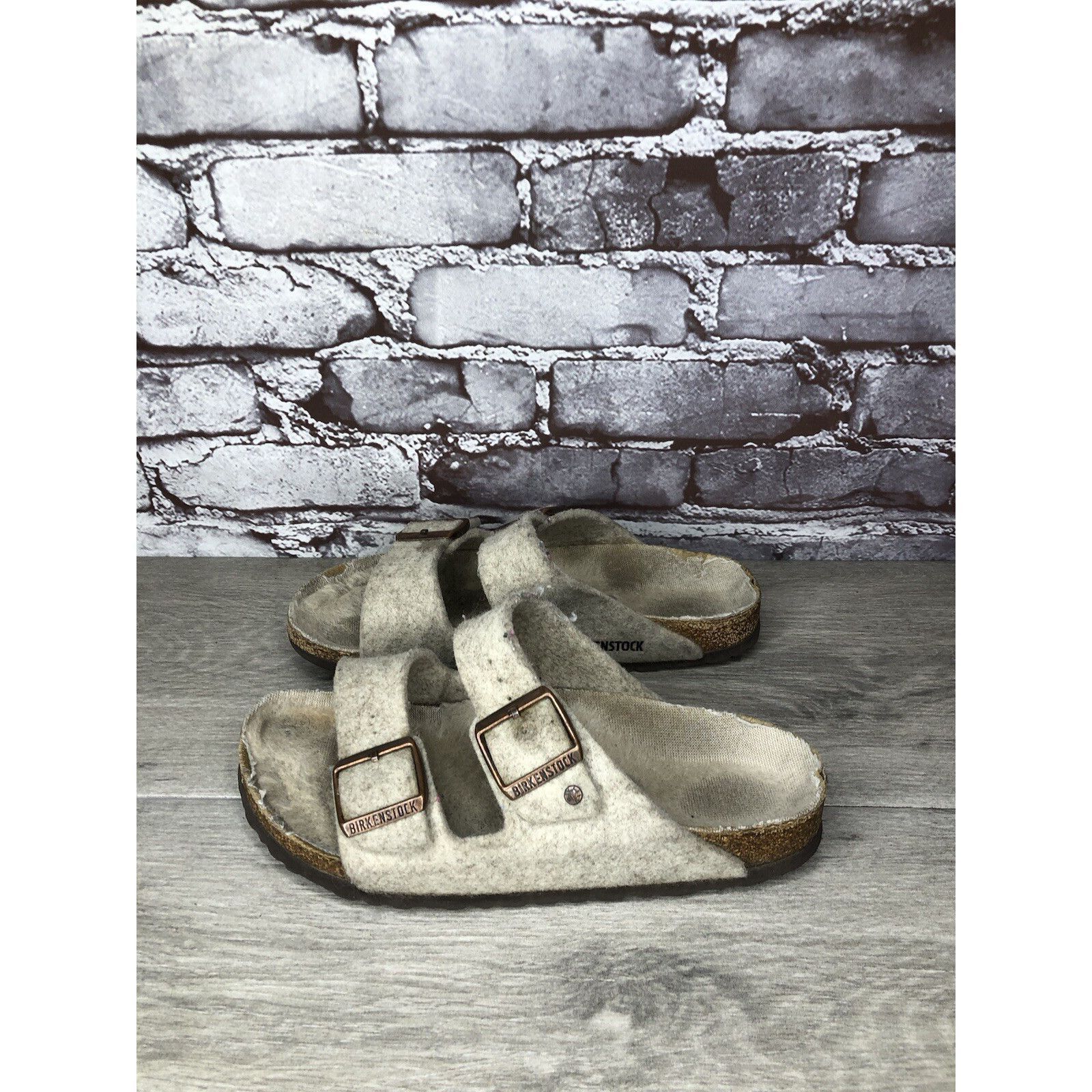 Birkenstock Birkenstock Wool Felt Beige Arizona Comfort Slides Sandals W Size US 7.5 / IT 37.5 - 18 Thumbnail