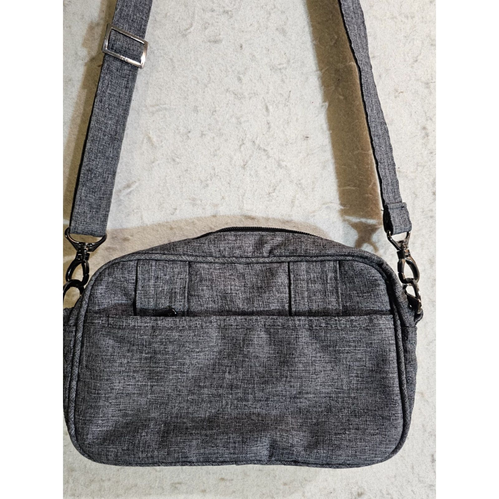Vintage Lug Carousel Crossbody Bag Heather Gray Fabric with Adjustable/Removable Strap Women 9x6 in Gray Quilted Solid Size ONE SIZE - 7 Thumbnail