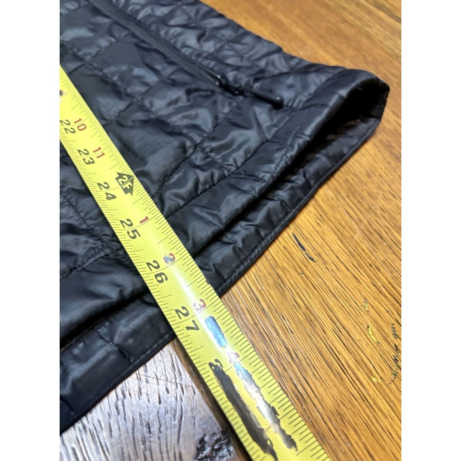 Vintage LL Bean Women’s Hooded Puffer Jacket M Petite Primaloft Black Size M / US 6-8 / IT 42-44 - 4 Thumbnail