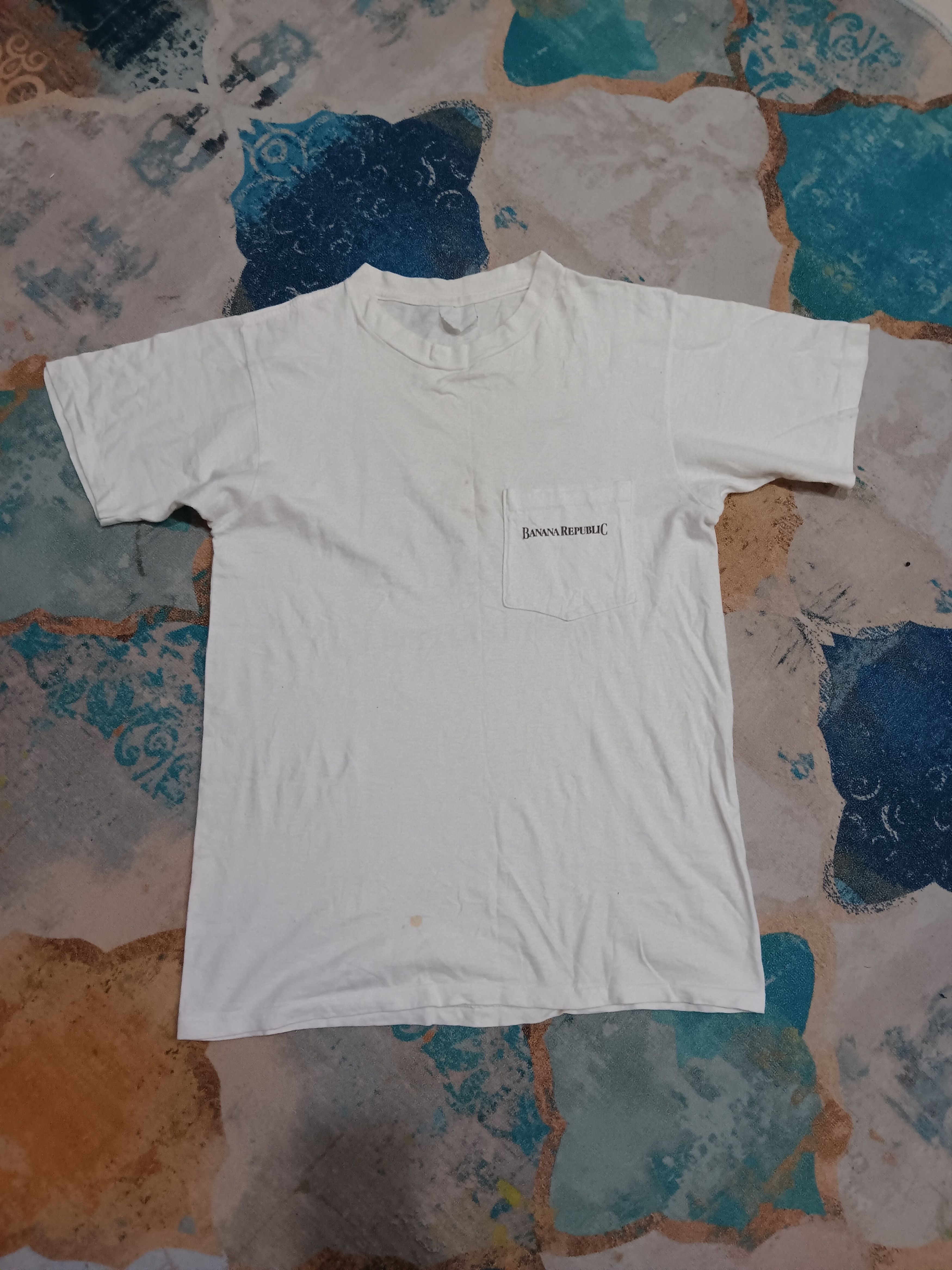 Banana Republic × Vintage Vintage Banana Republic Single Pocket T-shirts Size US M / EU 48-50 / 2 - 4 Thumbnail