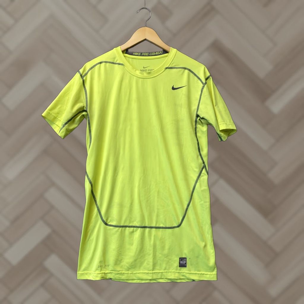 Nike Nike Pro Neon Fluorescent Shirt Short Sleeve Women's XXL Yellow Hi Visibility Athletic Nike Pro Neon Shirt Size XXL / US 16-18 / IT 52-54 - 1 Thumbnail