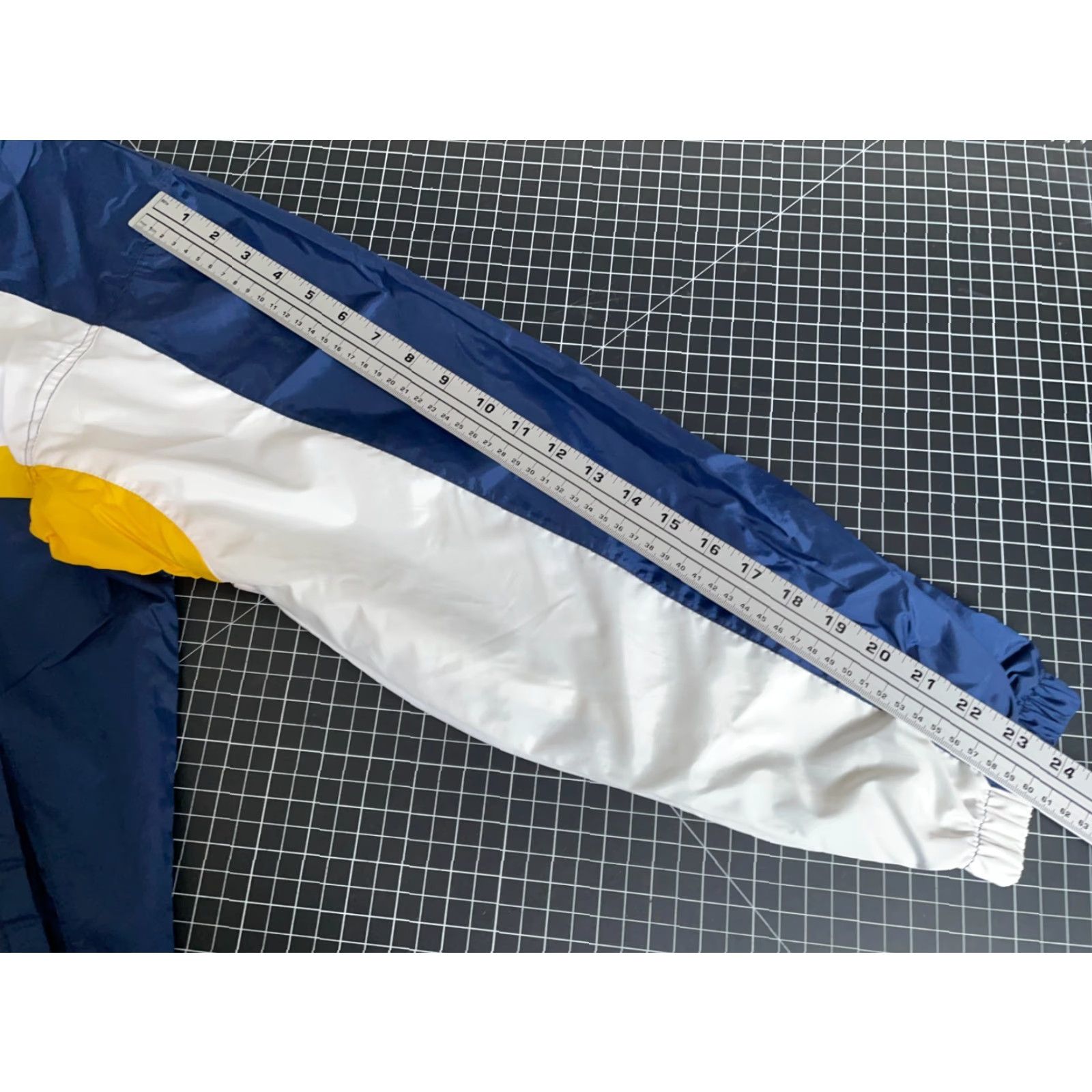 Nike VINTAGE Nike Windbreaker Jacket Zip Up Full Zip Lined Striped Nylon Polyester Men M Blue Yellow White 90s Retro Logo Pockets Front Zip Mens Size US M / EU 48-50 / 2 - 7 Thumbnail