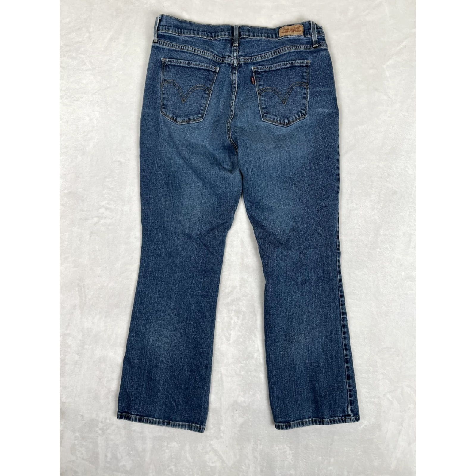 Levi's Levi's 515 Bootcut Jeans Women's 10 Blue Medium Wash Mid Rise Denim 30x30 Zip Button Pockets Size 32" / US 10 / IT 46 - 6 Thumbnail