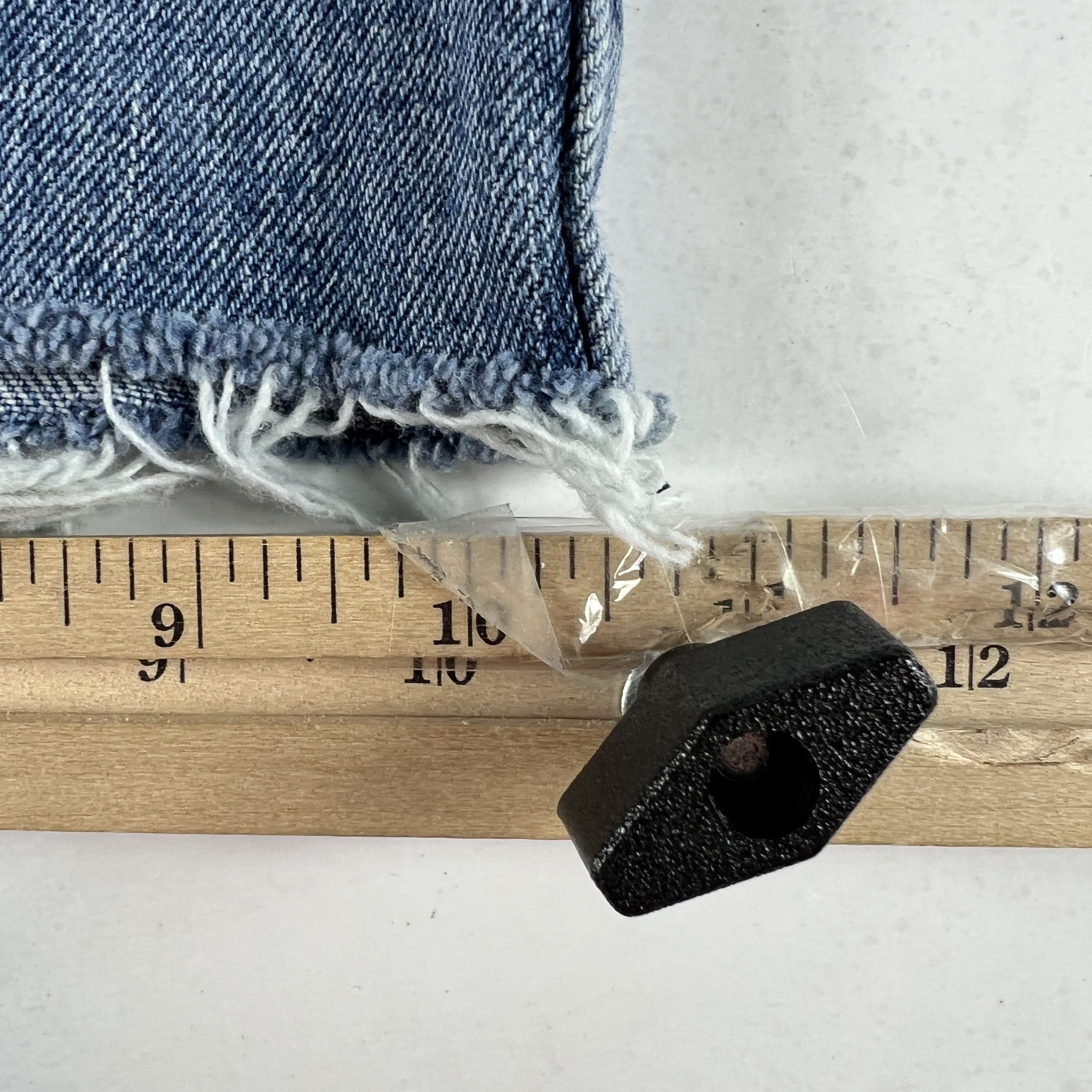 Levi's Levi's Jean Shorts 517 Faded Cut Off Frayed Hem Denim Jorts Size US 33 - 16 Thumbnail