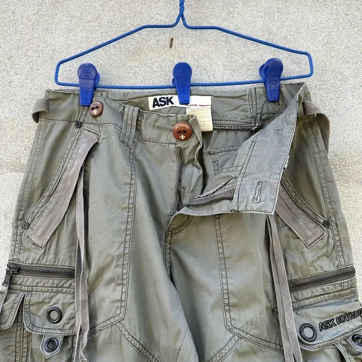 Le Grande Bleu (L.G.B.) RARE‼️ASK EQUIRED BONDAGE PUNK TROUSERS MULTIPOCKET CARGO Size US 30 / EU 46 - 9 Thumbnail