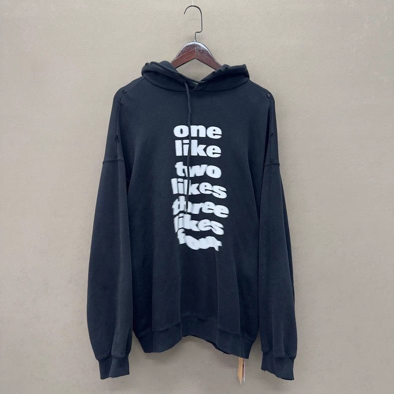 Balenciaga Balenciaga Phantom fuzzy letter hoodie sweater Size US S / EU 44-46 / 1 - 3 Thumbnail