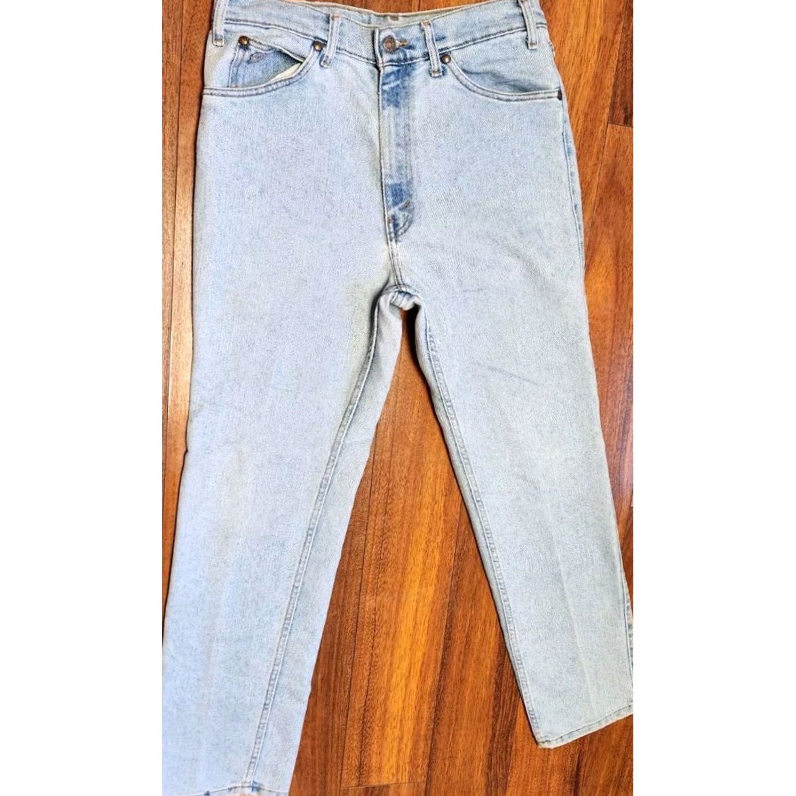 Levi's VINTAGE Levi's RELAXED FIT Jeans Men's 34x30 (32x30) Gray Tab Light Wash Denim 5-Pocket Retro Grunge 1990s Mens Size US 34 / EU 50 - 3 Thumbnail