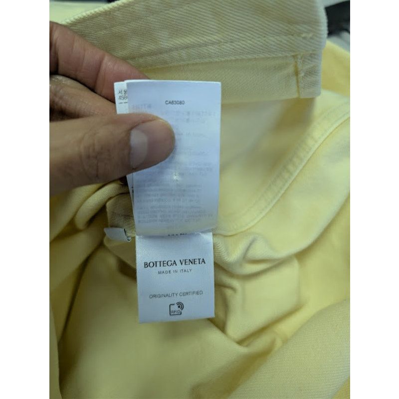 Bottega Veneta o1rshd1 Washed Coloured Denim Shirt in Banana Size US M / EU 48-50 / 2 - 21 Thumbnail