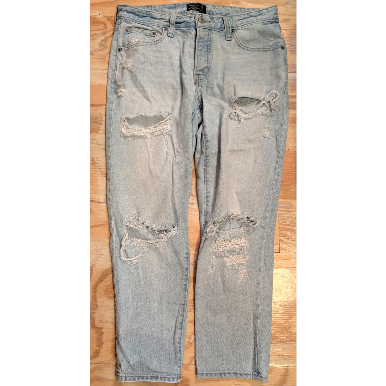 Abercrombie & Fitch Wms Abercrombie & Fitch Ames Slim Stone Jeans Distress Hole Size 27" / US 4 / IT 40 - 1 Thumbnail