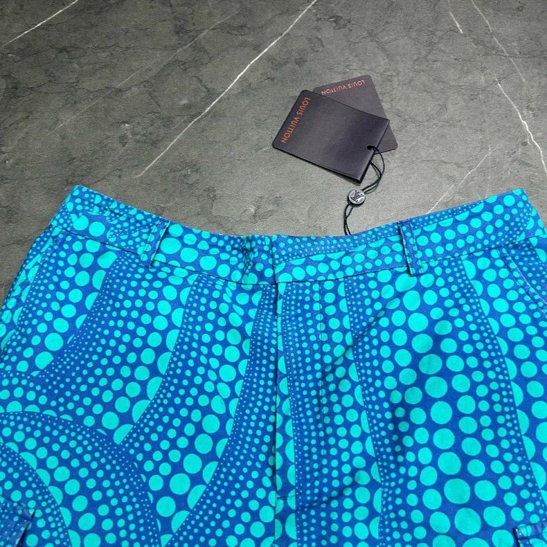 Louis Vuitton Louis Vuitton Polka Dot Pocket Shorts-2506 Size US 32 / EU 48 - 2 Thumbnail