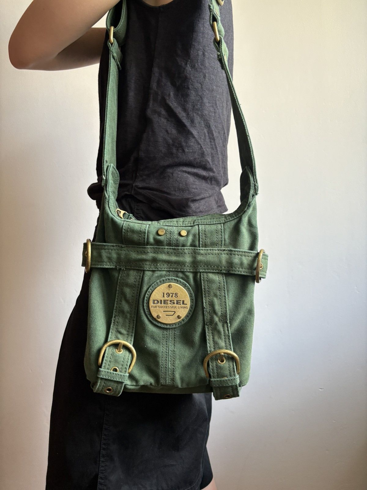 Diesel Y2K Crossbody Messenger Military Bag Unisex Buckles in Green, Men's
