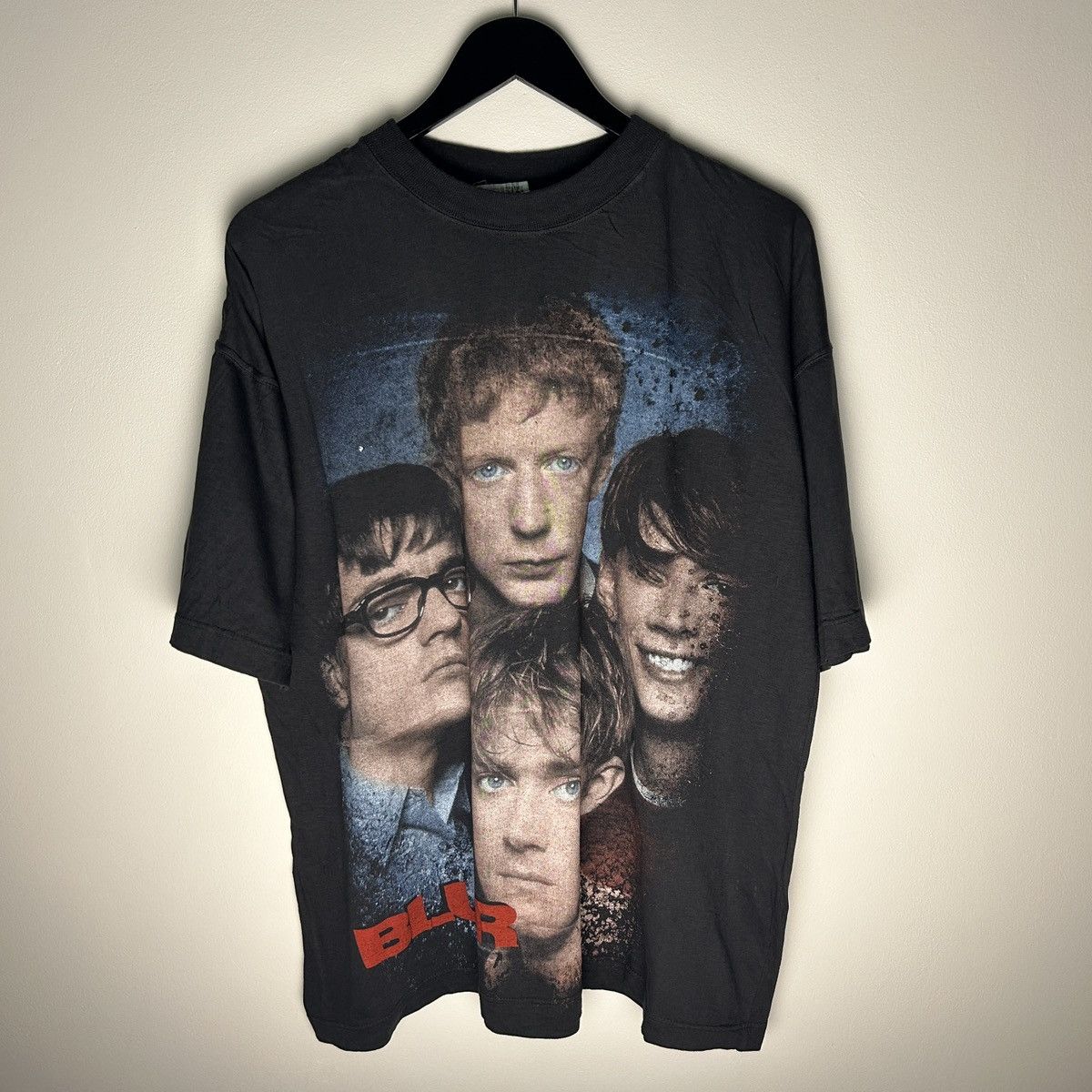 Band Tees Vintage Blur 90's Band T-shirt Size US XL / EU 56 / 4 - 1 Thumbnail