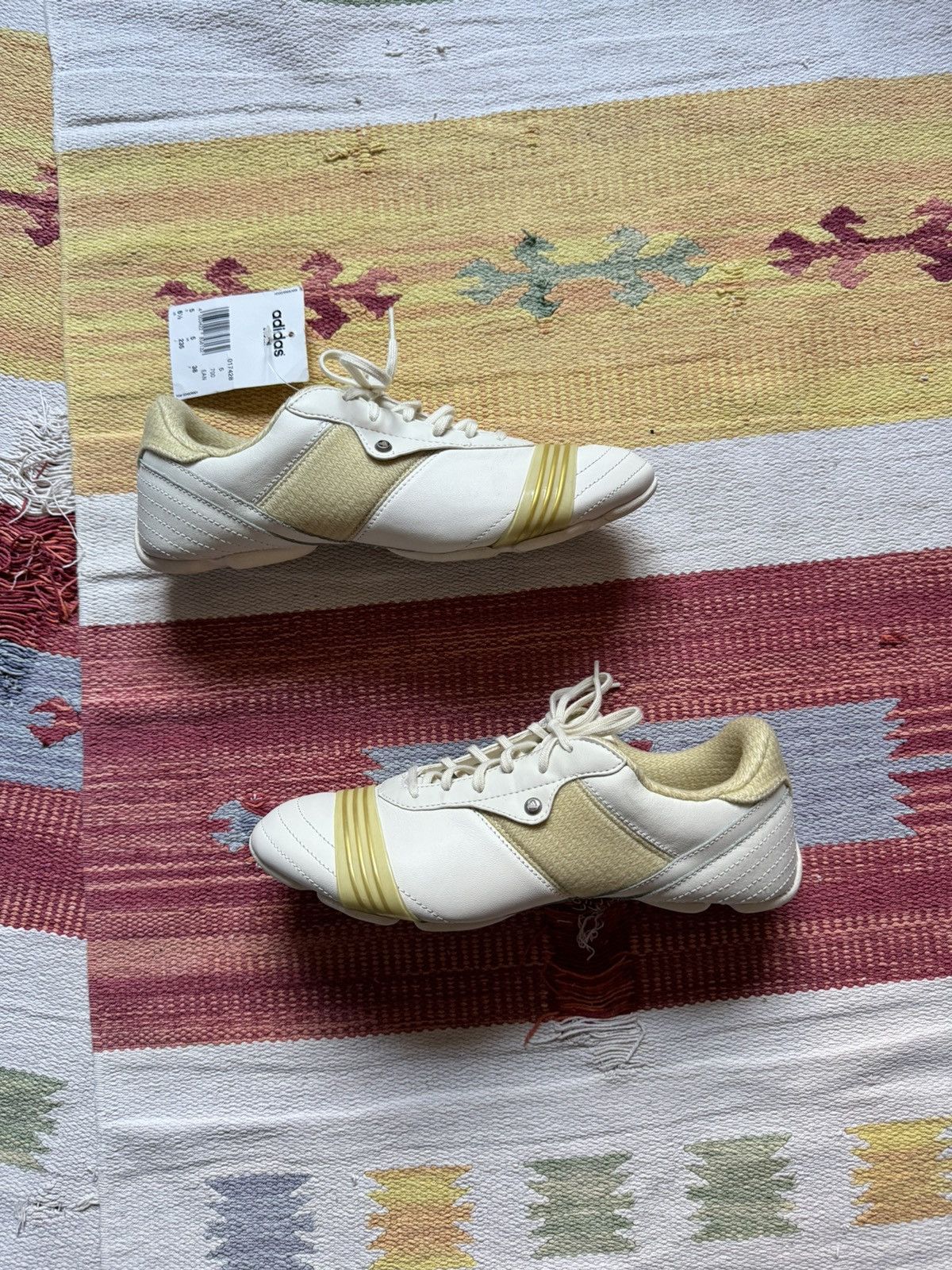 Vintage Adidas Vintage 00's 2007 Adidas "Jucuri" y2k Sneakers Size US 6 / IT 36 - 2 Thumbnail