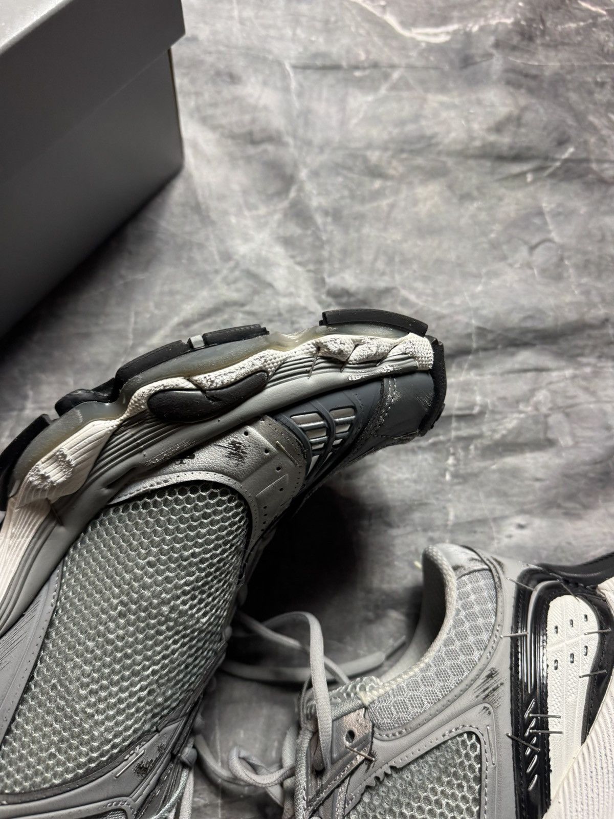 Balenciaga Balenciaga Stapler Sneakers in Grey Size US 12 / EU 45 - 3 Thumbnail