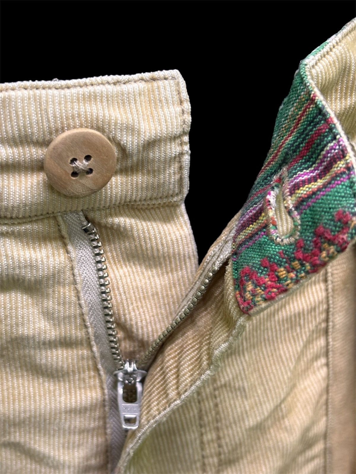 Ocean Pacific Vintage Ocean Pacific Corduroy Short Size US 35 - 7 Thumbnail