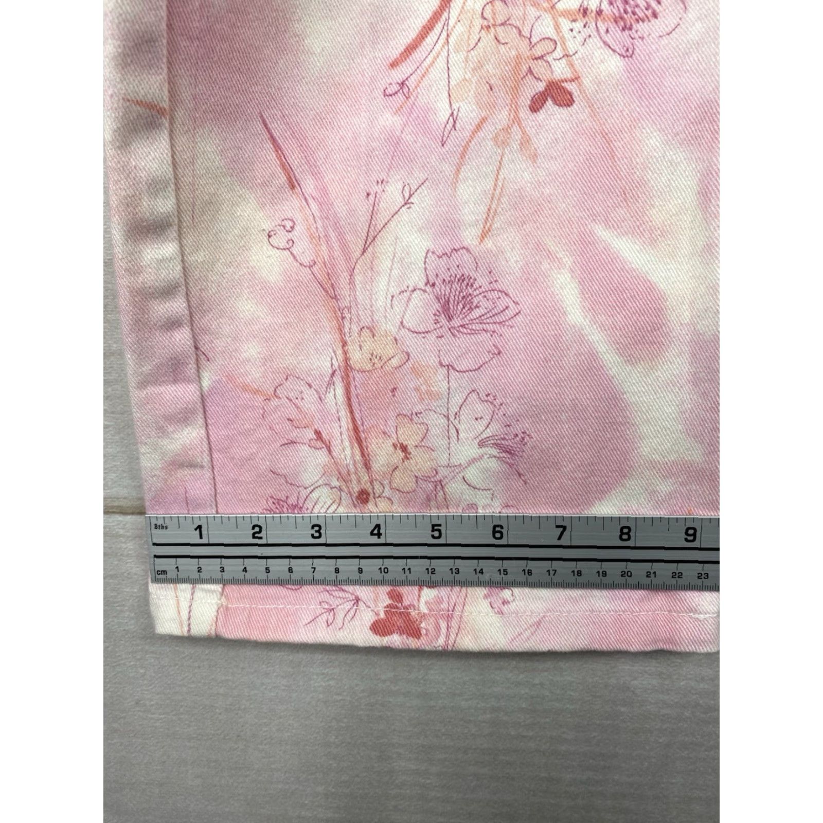 Bill Blass VINTAGE Bill Blass Jeans Womens 12P Short Pink Floral Print High Rise Straight Fit Denim Jeans Womens Girls? Size 34" / US 12 / IT 48 - 6 Thumbnail