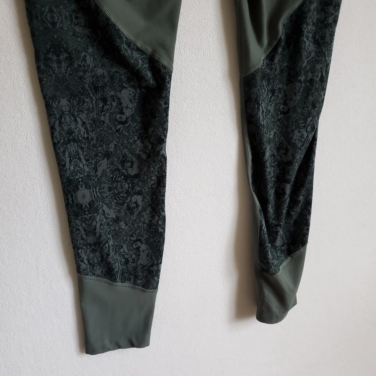 The North Face The North Face Pants Womens Med FlashDry XD Green Pull On Size 28" / US 6 / IT 42 - 8 Thumbnail