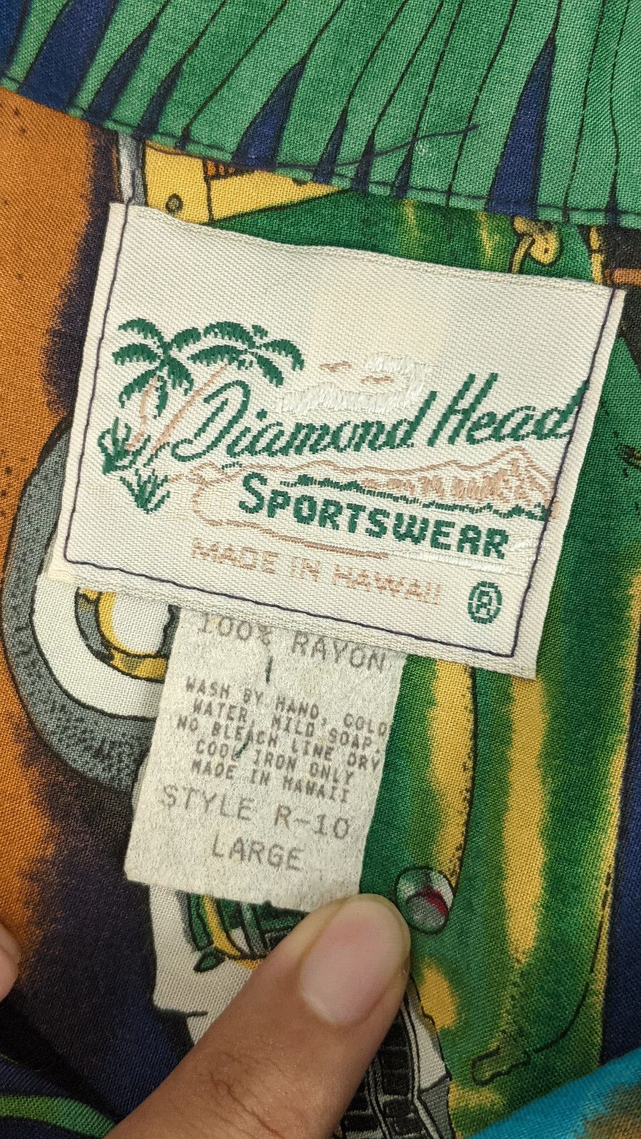 Diamond Head Vintage Diamond Head Hawaiian Shirt Surf Wagons Cars Rayon Size US L / EU 52-54 / 3 - 4 Thumbnail