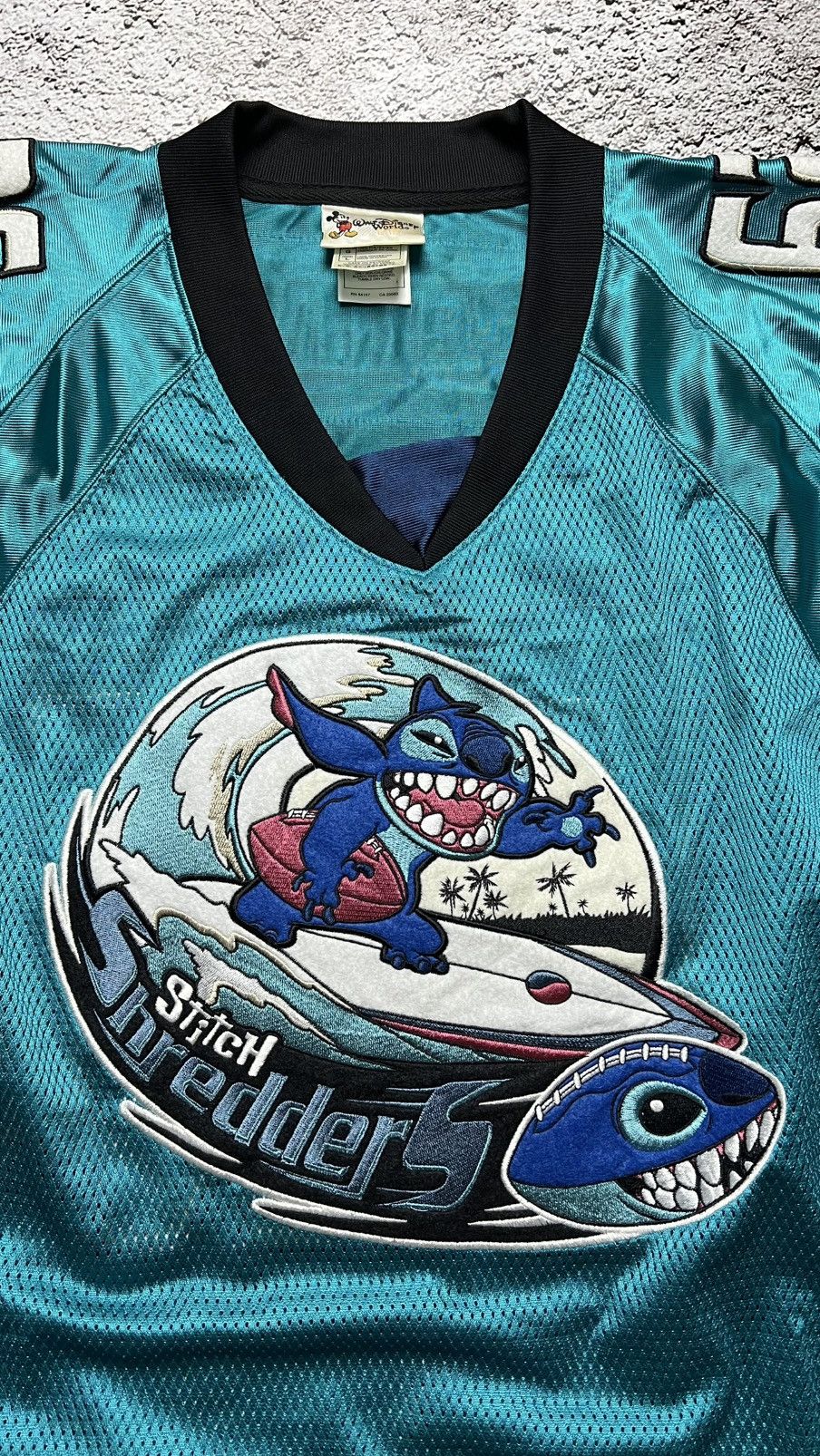 Disney Y2K Walt Disney Lilo & Stitch experiment 626 jersey Size US L / EU 52-54 / 3 - 3 Thumbnail
