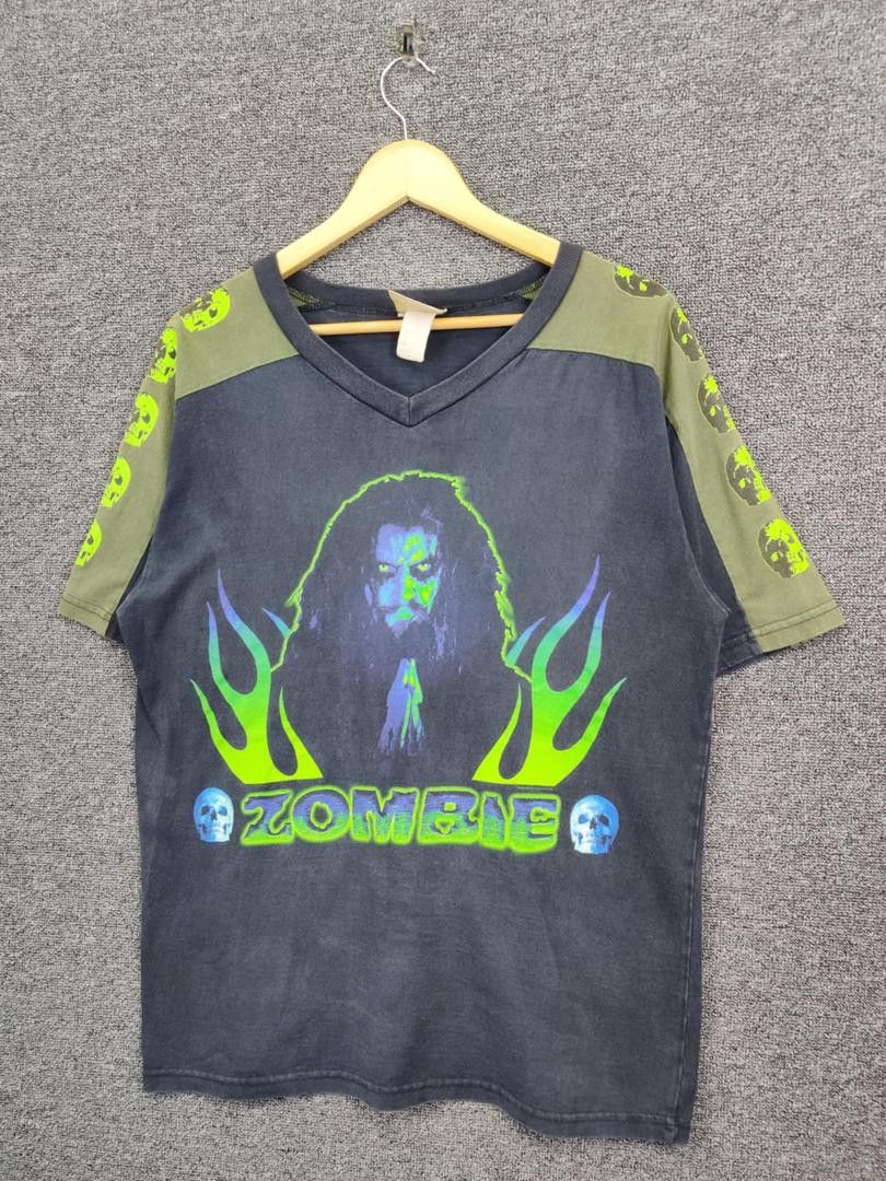 Band Tees Vintage 90s Rob Zombie V Neck Band Tee Tshirt Size US L / EU 52-54 / 3 - 2 Thumbnail