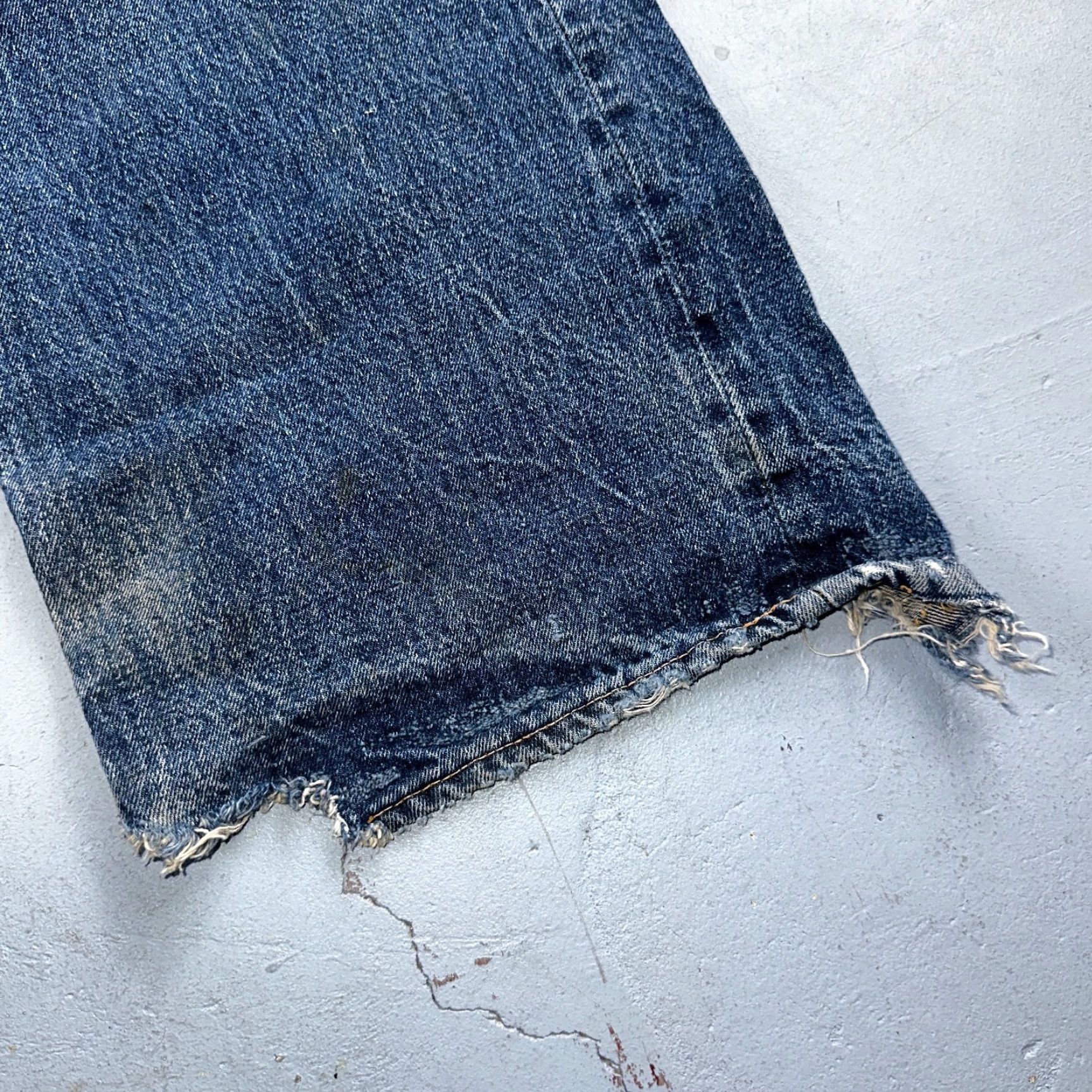 Levi's VINTAGE Levi's 501 Jeans Men Large XX 70s USA Selvedge Distressed Straight Cotton Blue Casual Size US 32 / EU 48 - 5 Thumbnail