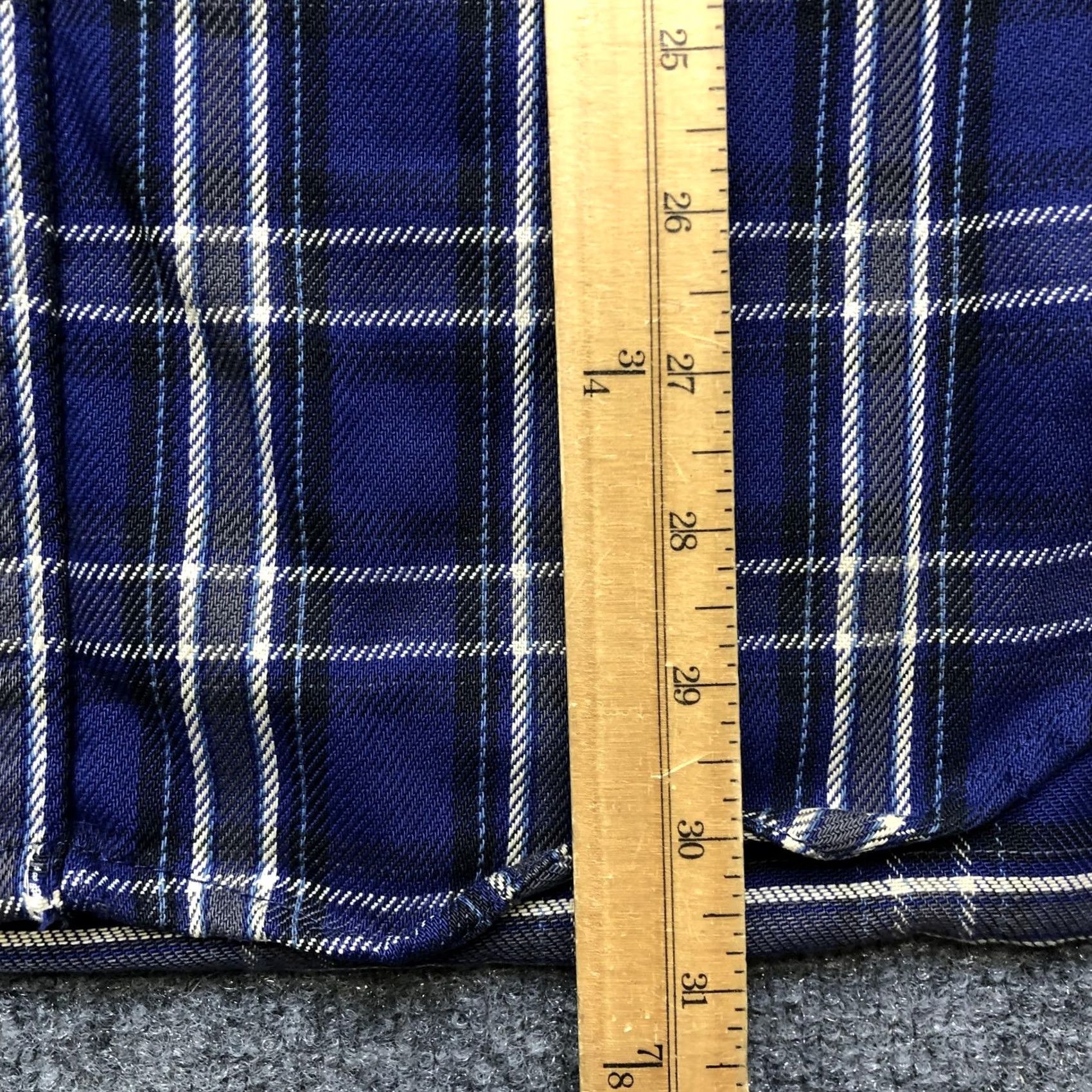 Carhartt Carhartt Shirt Mens Large Blue Plaid Twill Long Sleeve Button Up Workwear Casual Size US L / EU 52-54 / 3 - 2 Thumbnail