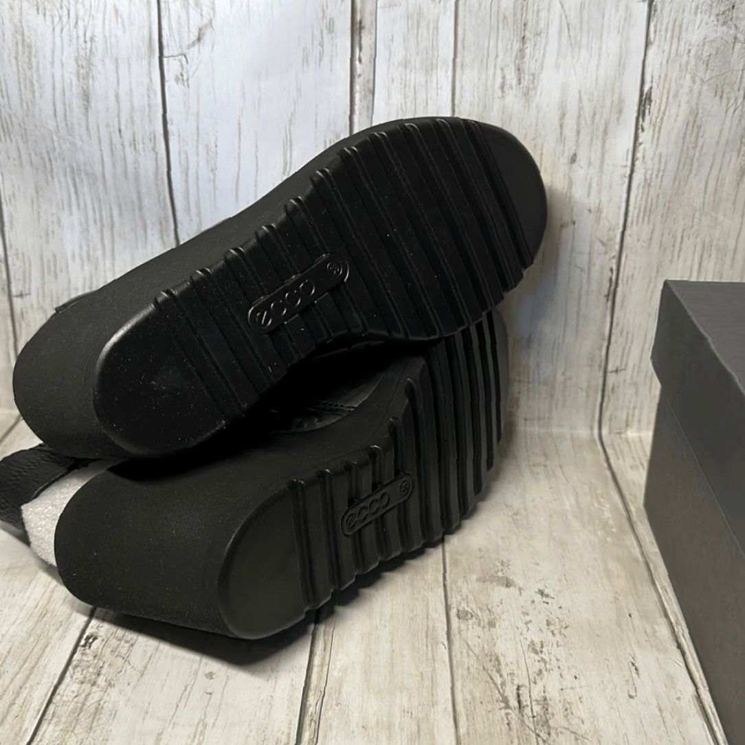 Ecco Ecco Freja Black Wedge Sandal Open Toe Zip Women's 7 Leather Size US 7 / IT 37 - 8 Thumbnail